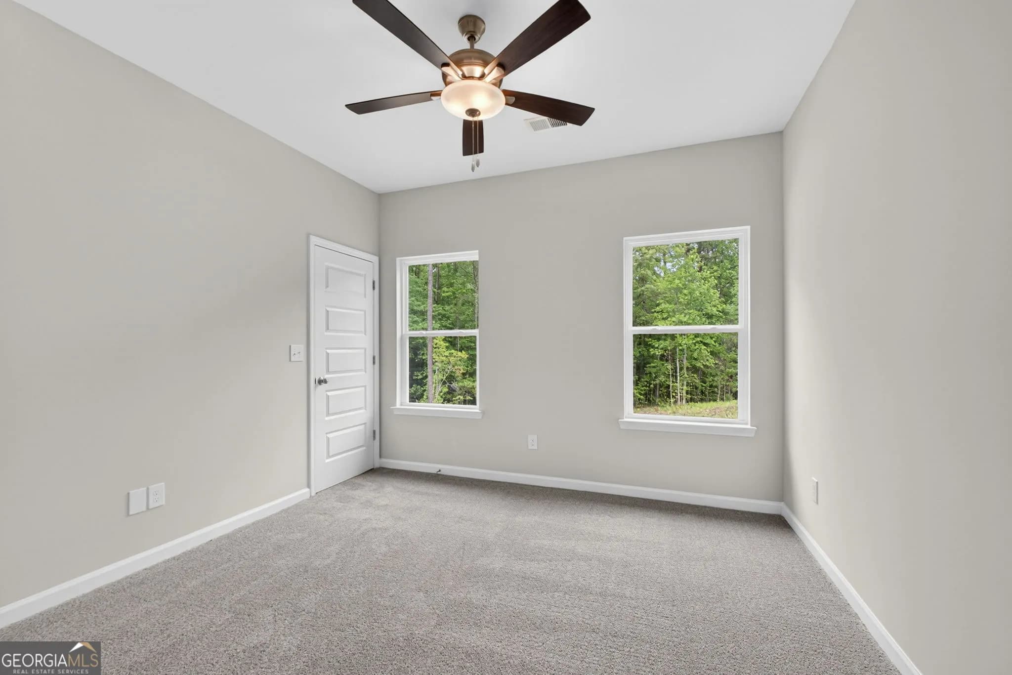 207 Riverview Rd — photo 12 of 38