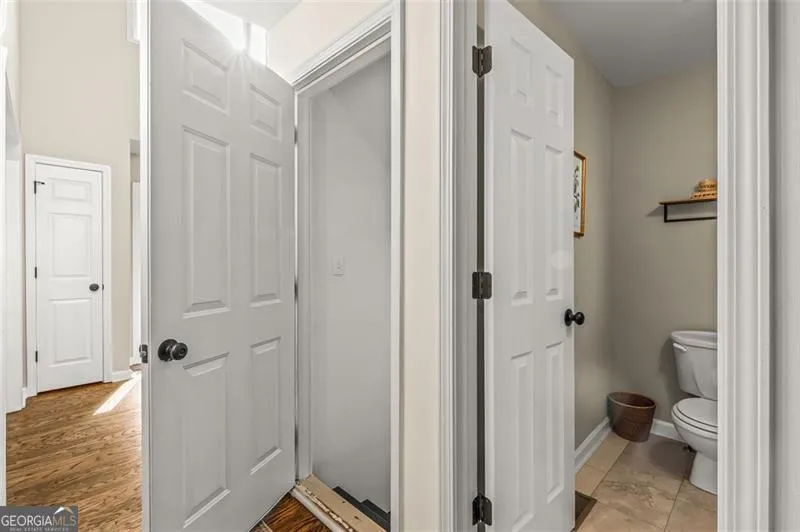552 Magnolia Dr — photo 16 of 52