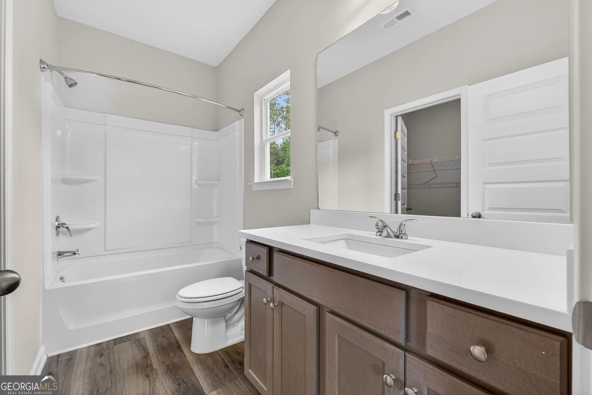 205 Riverview Rd — photo 11 of 36