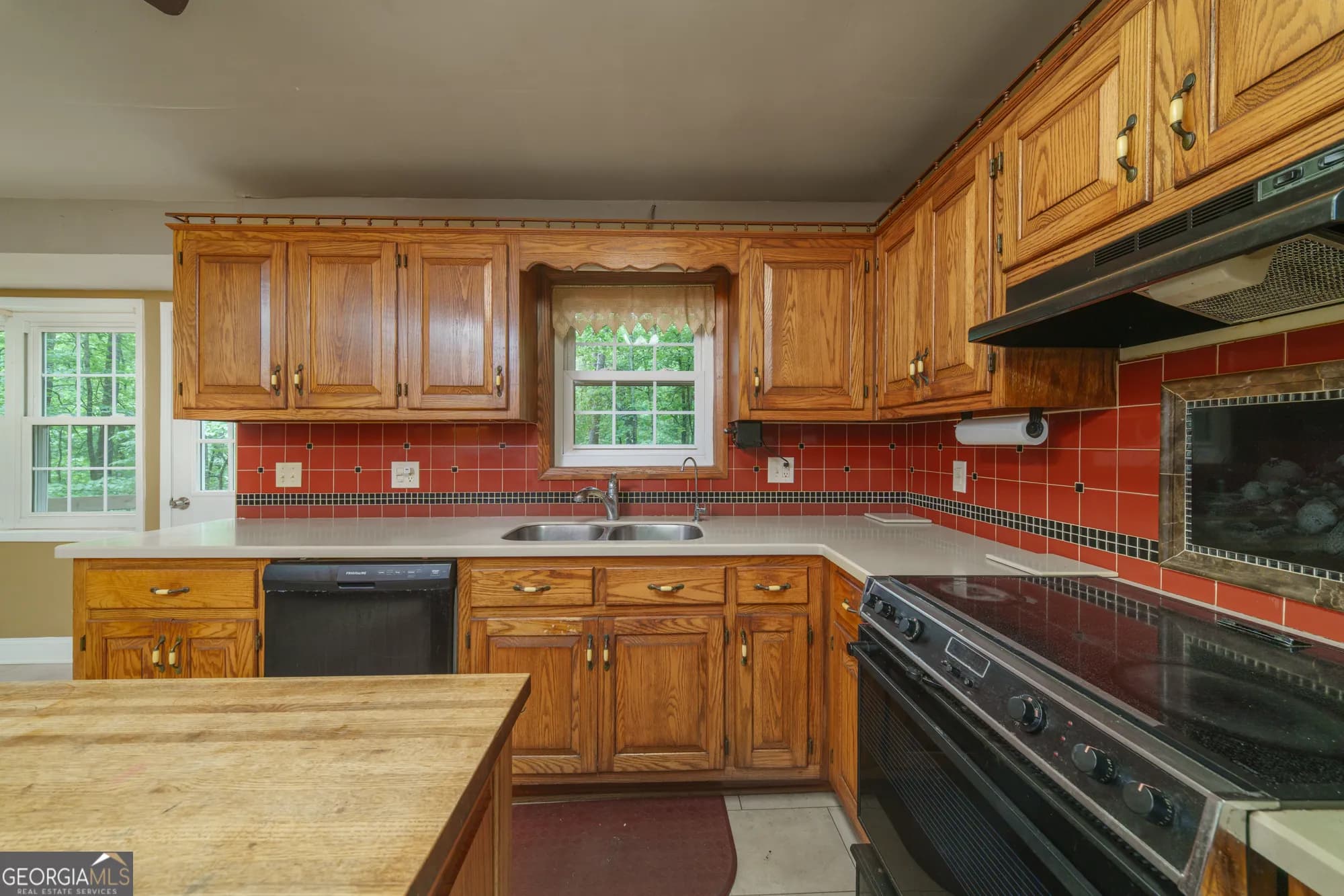 2416 Mount Vernon Rd — photo 8 of 70
