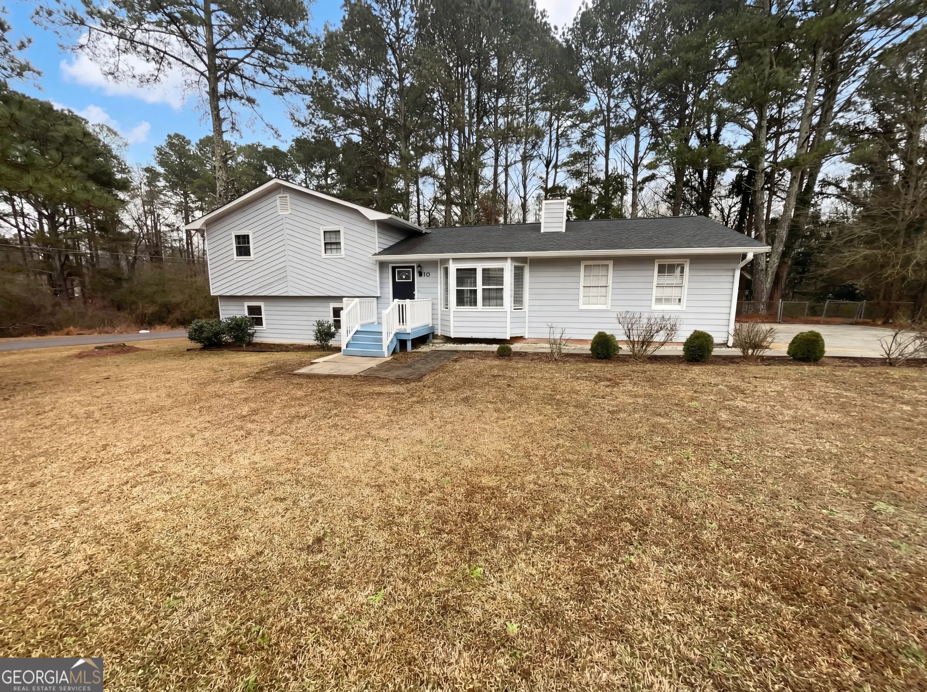 10 King Dr, Carrollton
