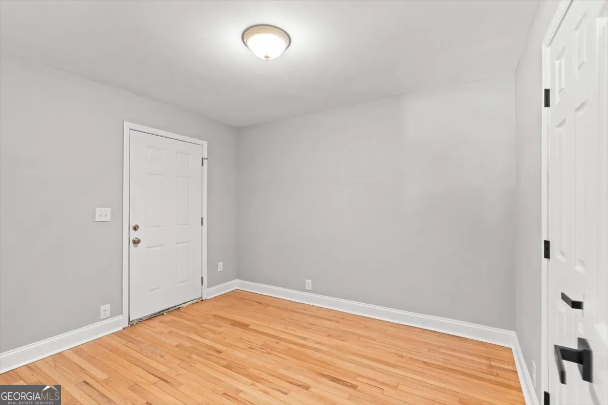 80 Hand Rd — photo 17 of 82