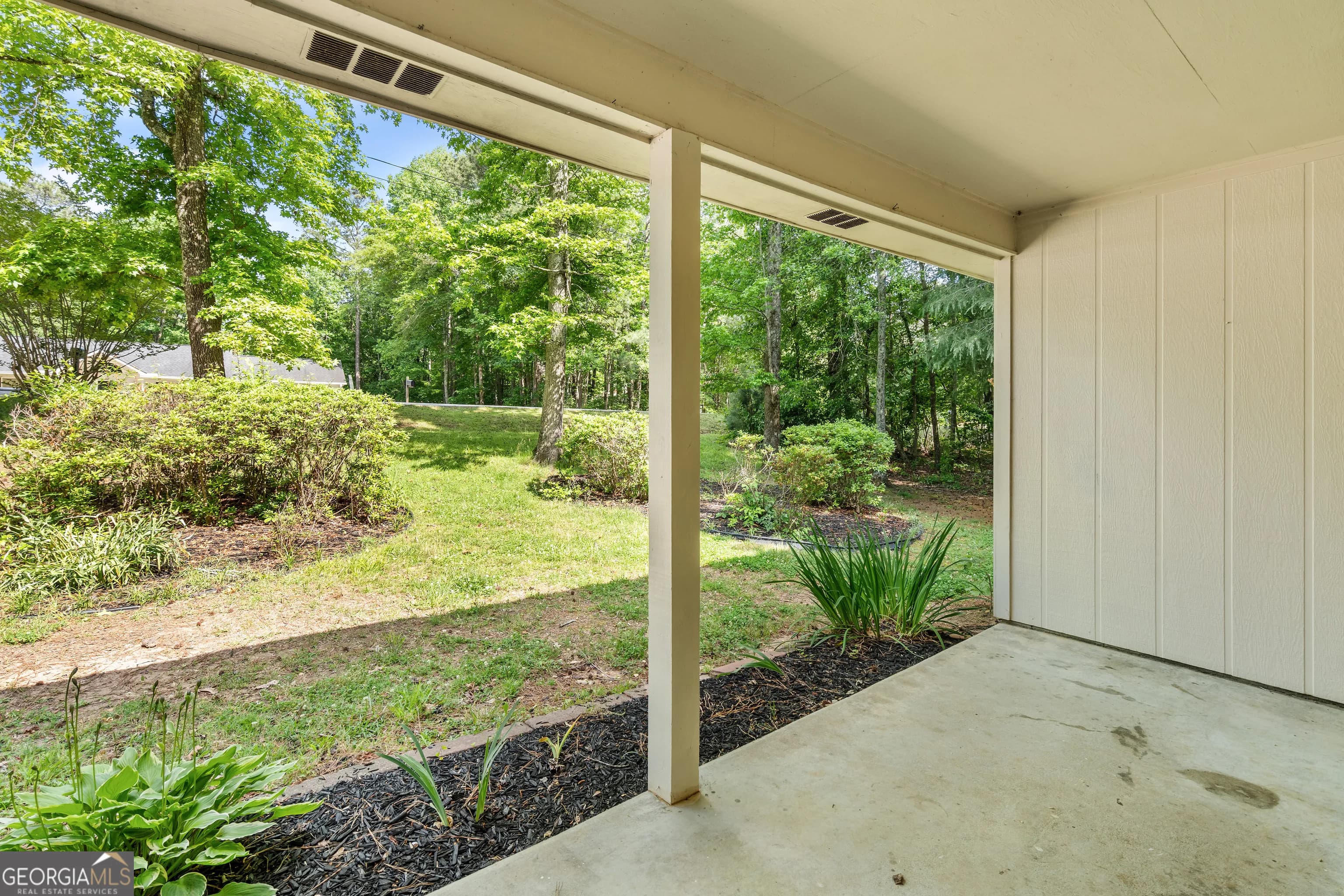 4055 Golfview Dr — photo 12 of 79
