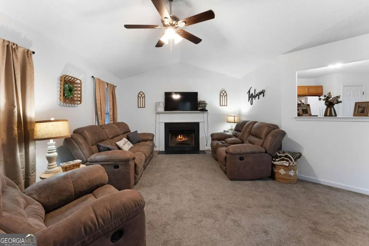 131 Benjamin Dr — photo 21 of 44
