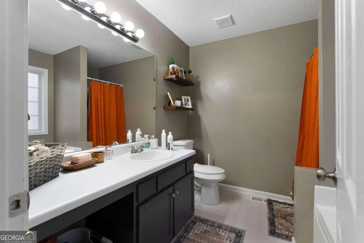 131 Benjamin Dr — photo 7 of 44