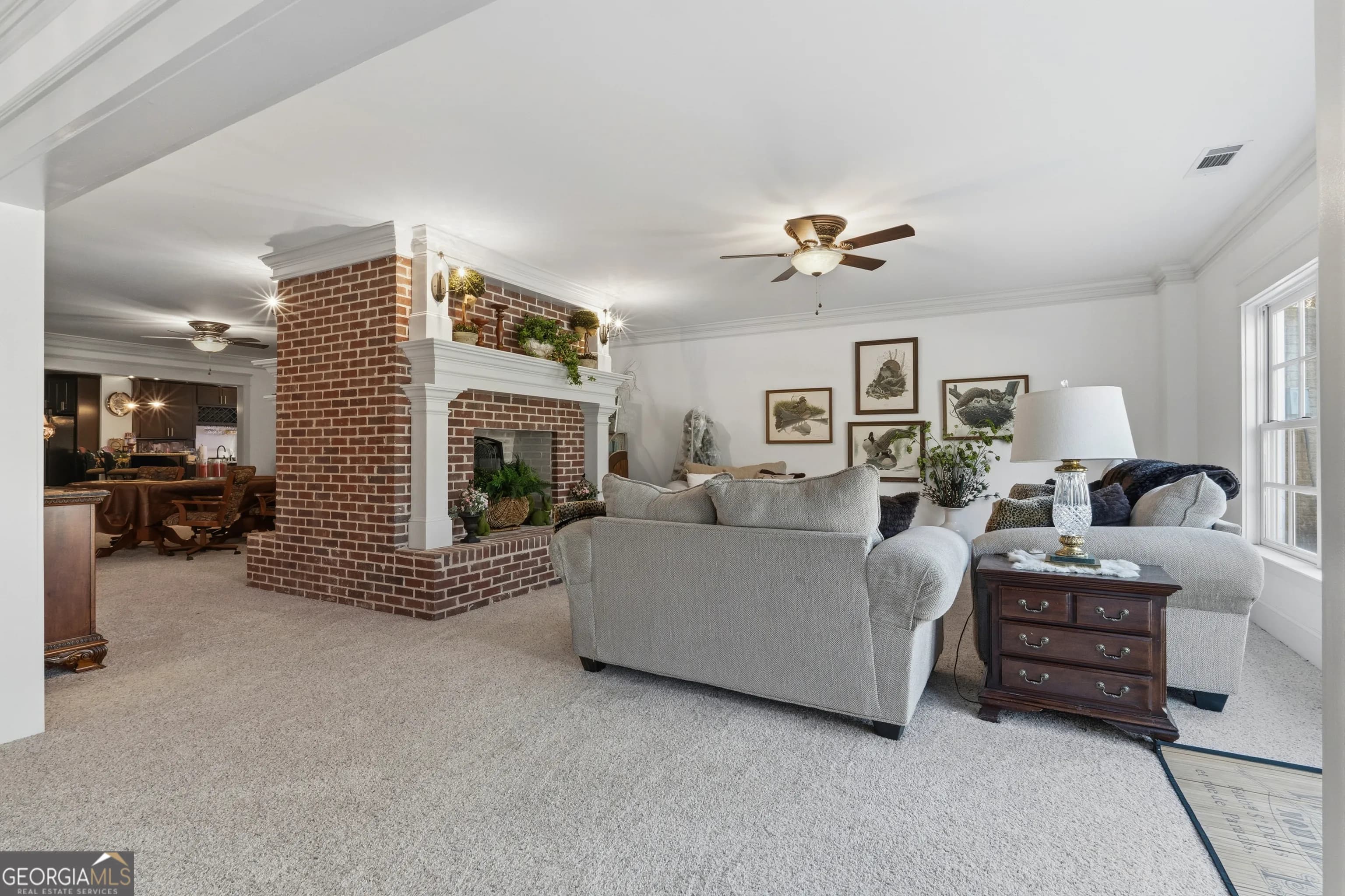 31 Duck Pond Rd — photo 5 of 136