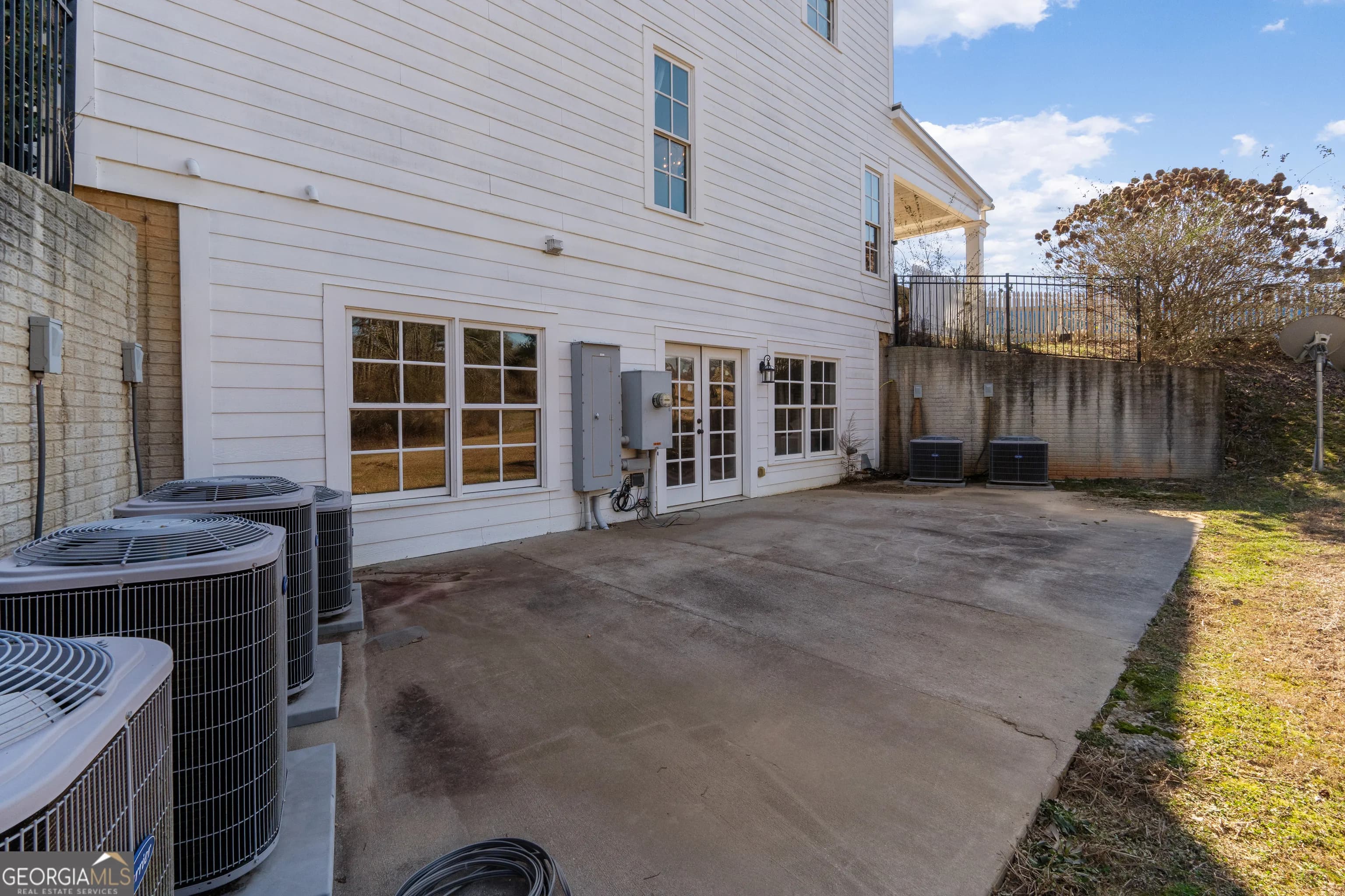 31 Duck Pond Rd — photo 123 of 136