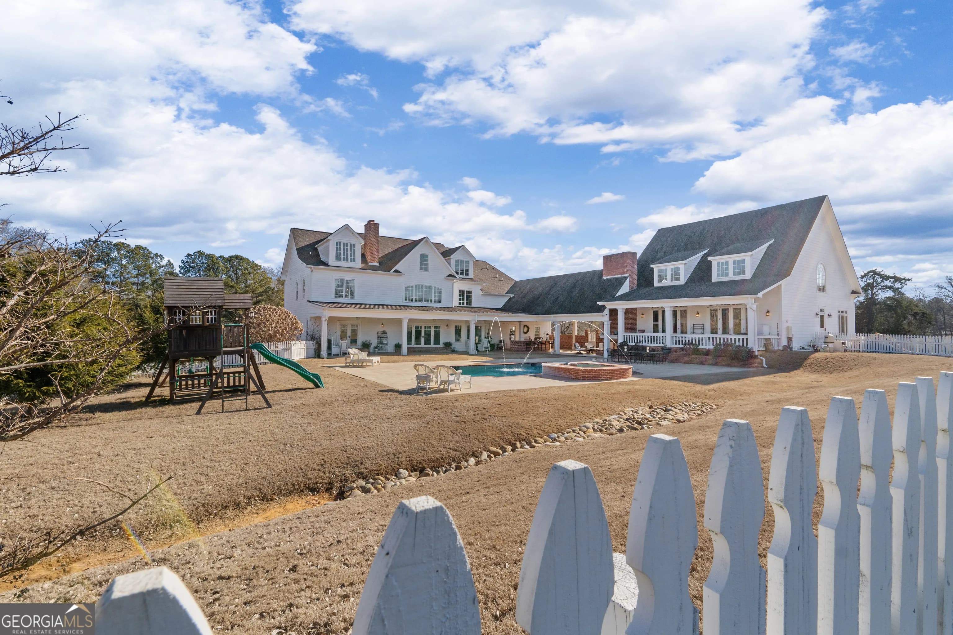 31 Duck Pond Rd — photo 43 of 136
