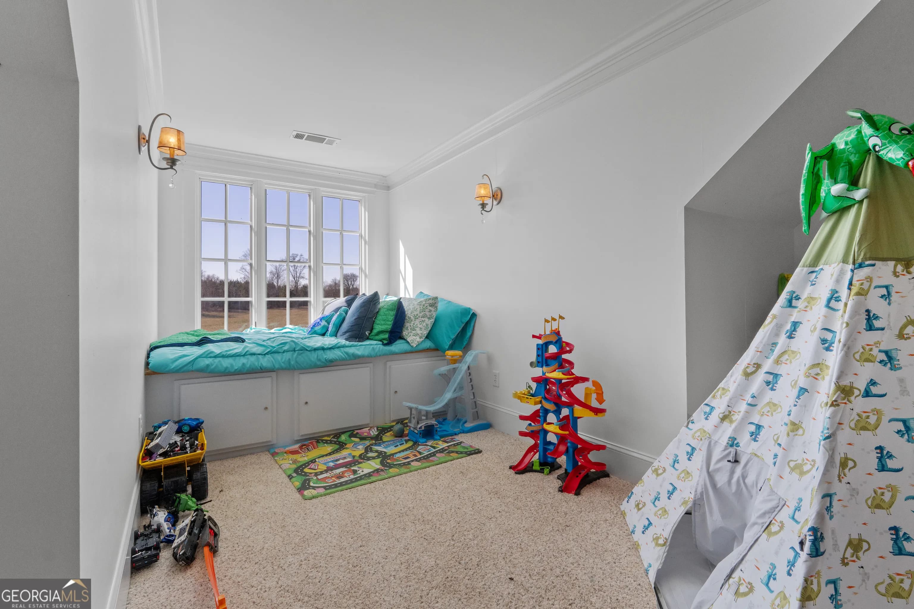 31 Duck Pond Rd — photo 122 of 136