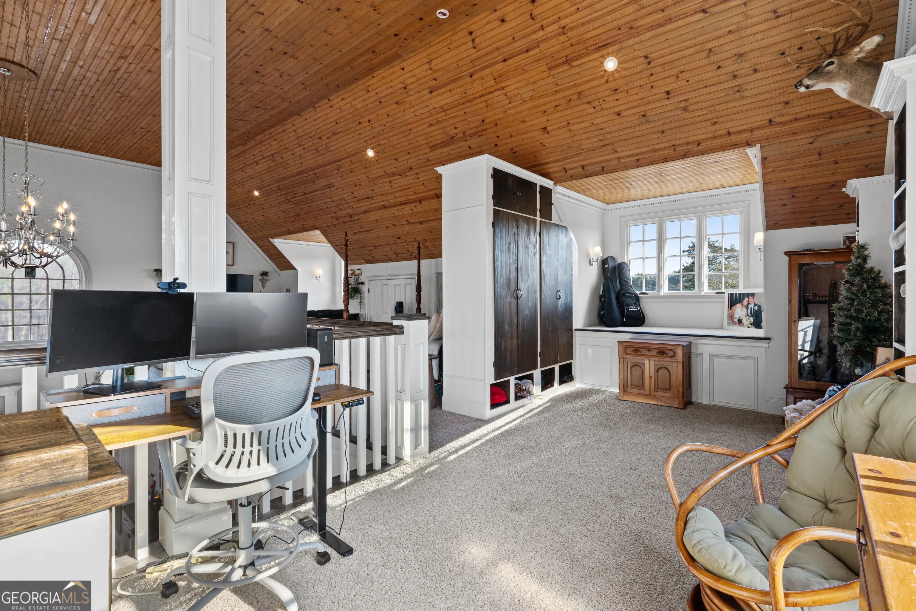 31 Duck Pond Rd — photo 18 of 136