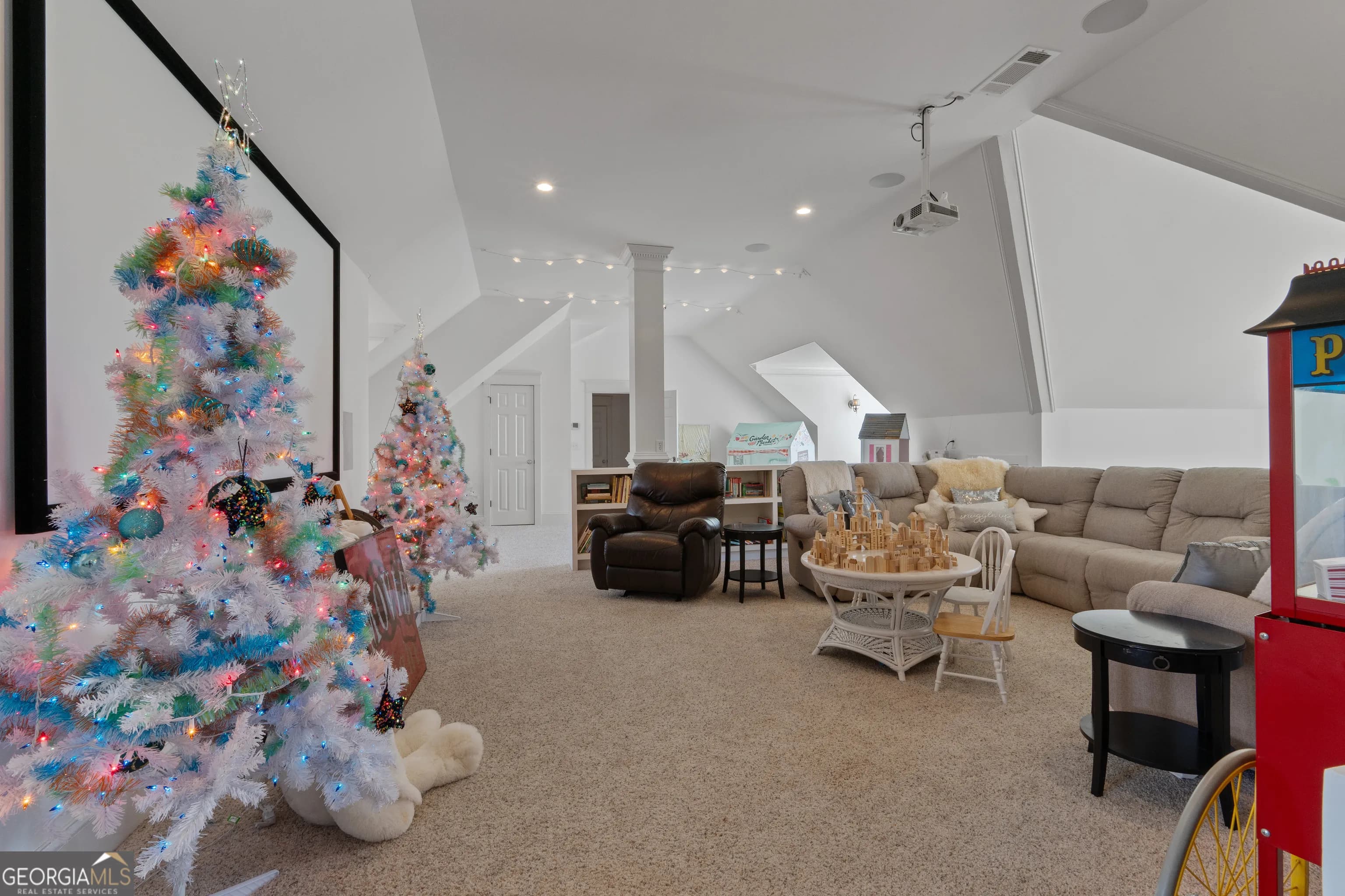 31 Duck Pond Rd — photo 120 of 136
