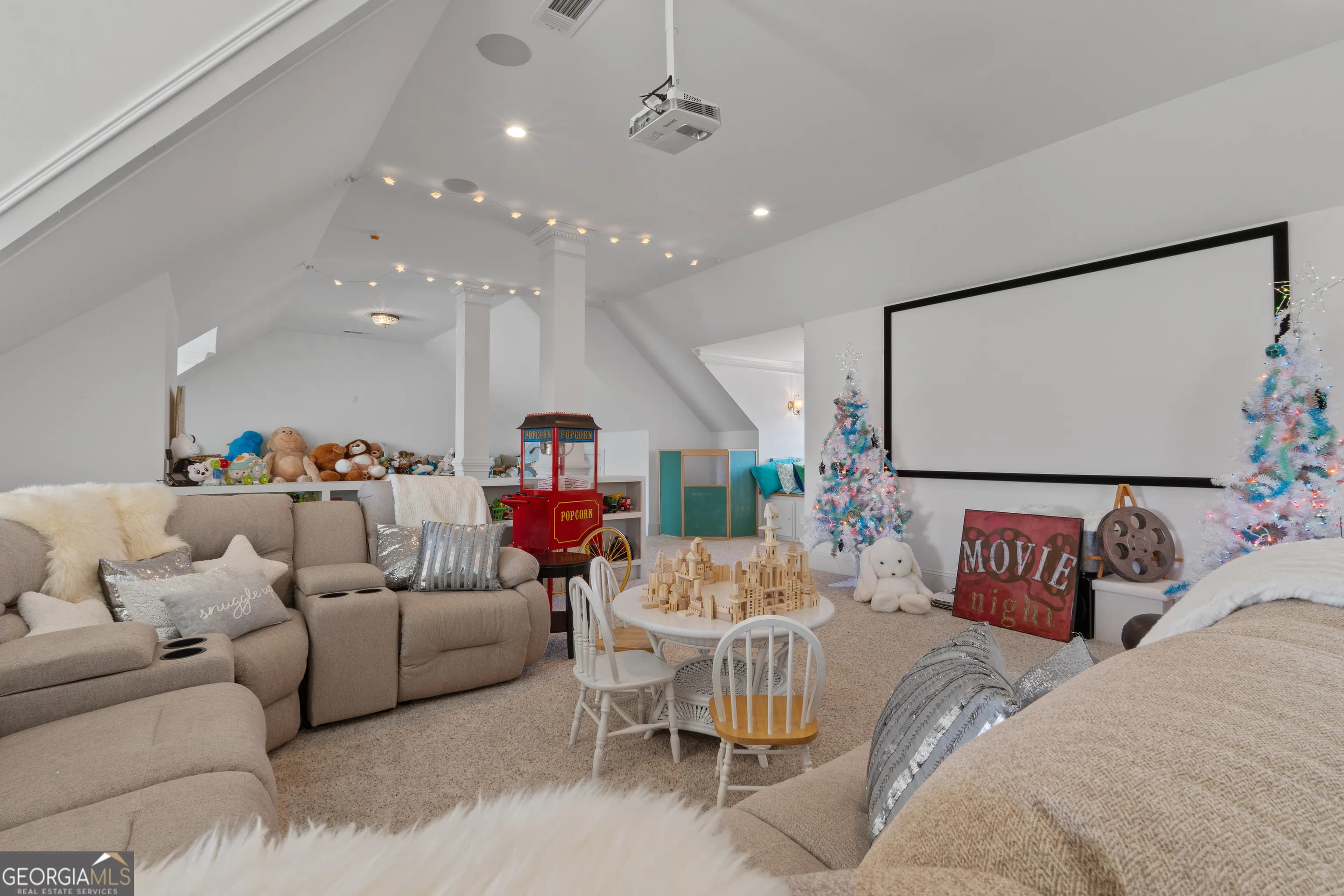 31 Duck Pond Rd — photo 119 of 136