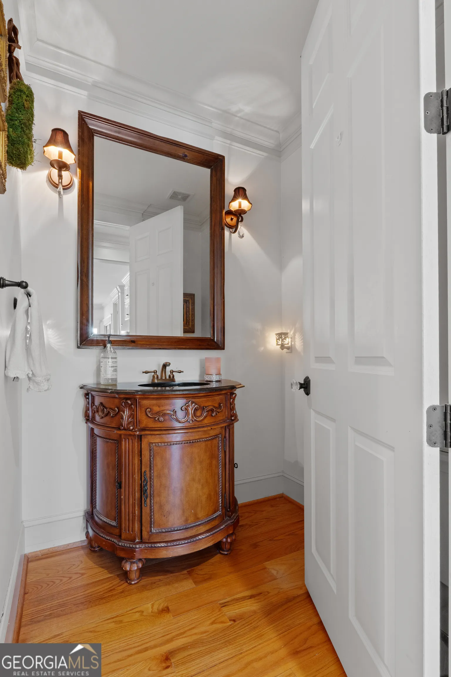 31 Duck Pond Rd — photo 80 of 136