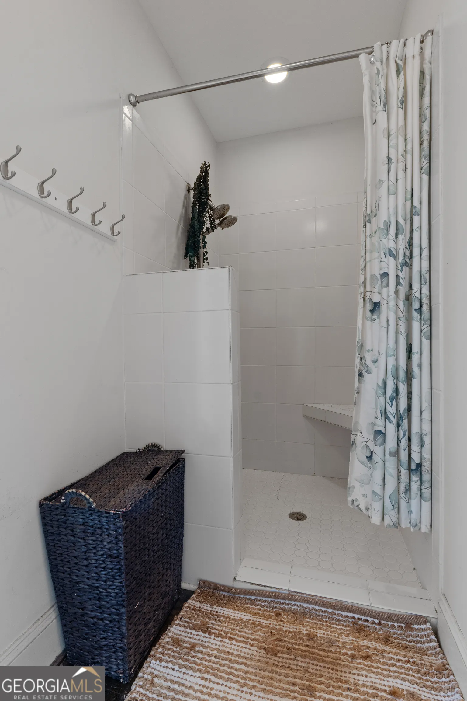 31 Duck Pond Rd — photo 33 of 136
