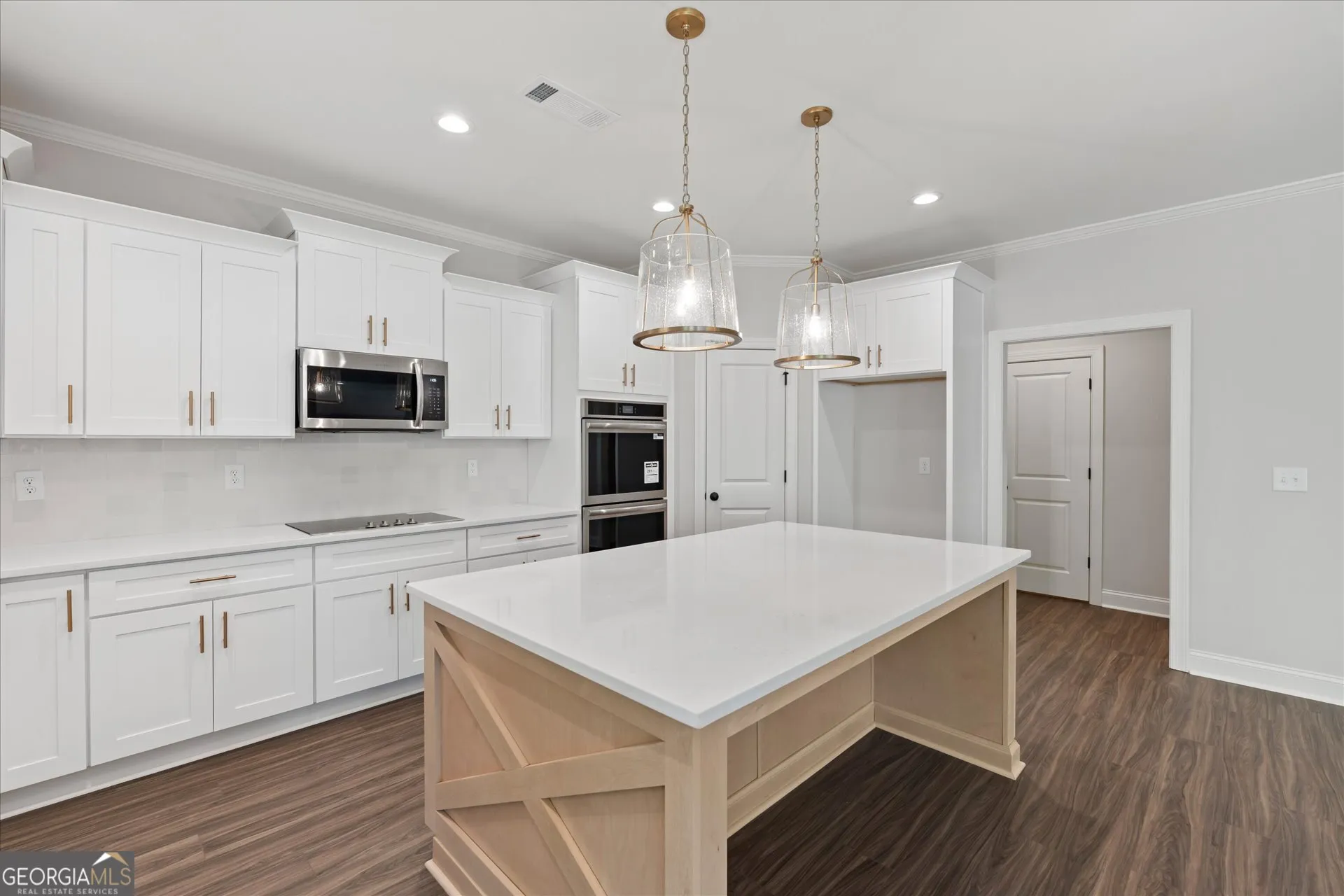 9126 E Carroll Rd — photo 5 of 55