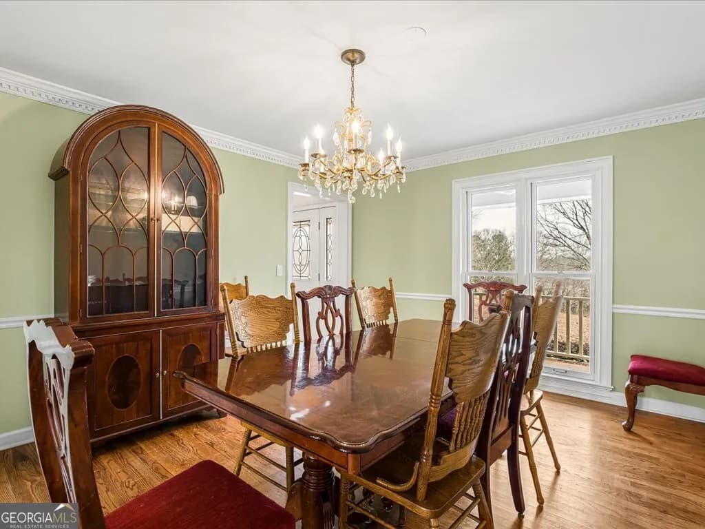 652 Mccready Dr — photo 6 of 52