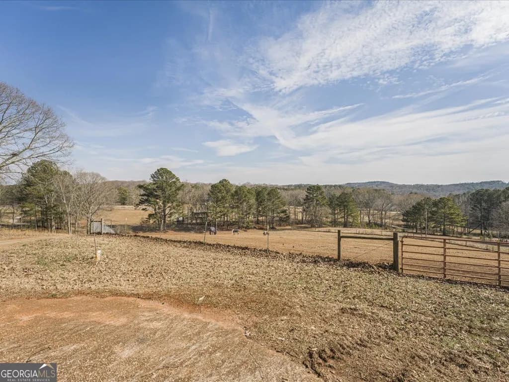 652 Mccready Dr — photo 34 of 52