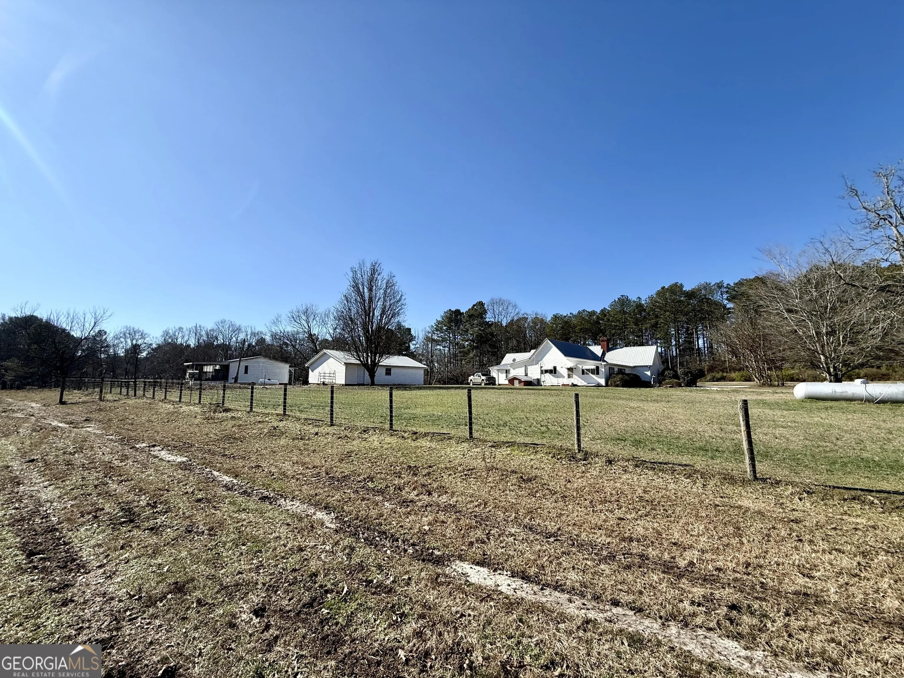 1121 Kansas-jake Road — photo 31 of 37