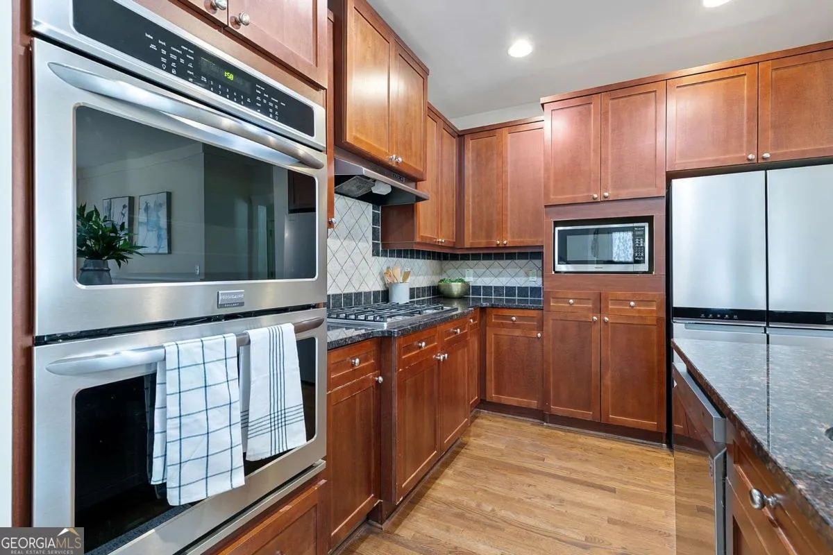 161 Stillwater Ln — photo 4 of 72