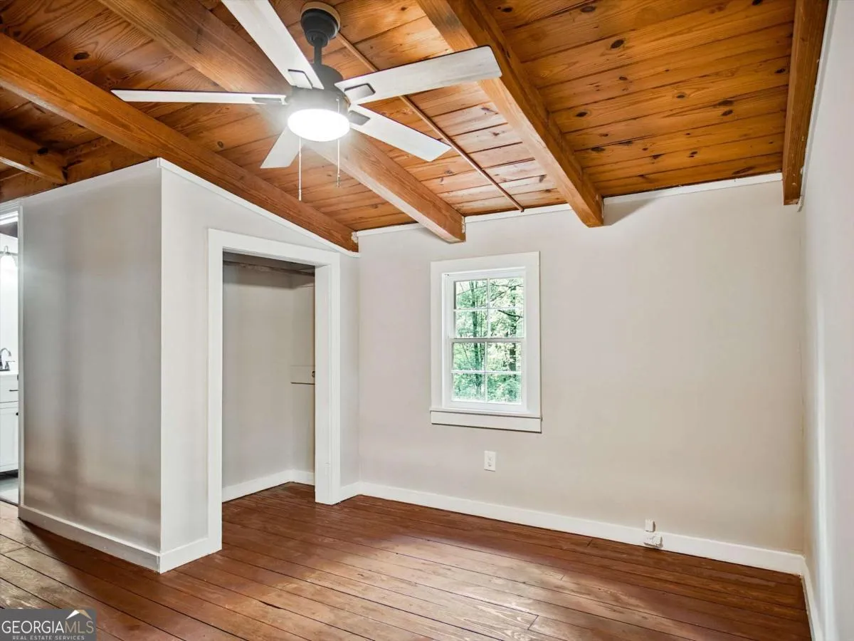 5642 Dorsett Shoals Rd — photo 11 of 30
