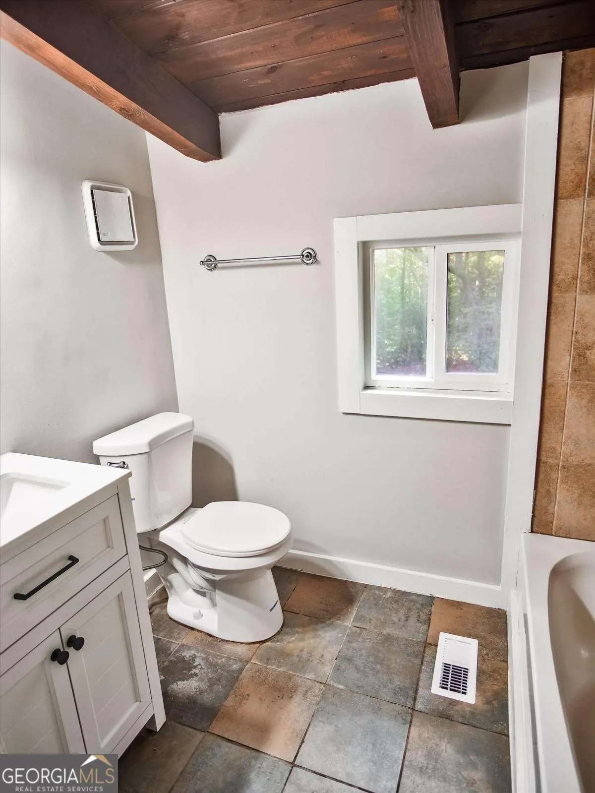 5642 Dorsett Shoals Rd — photo 15 of 30