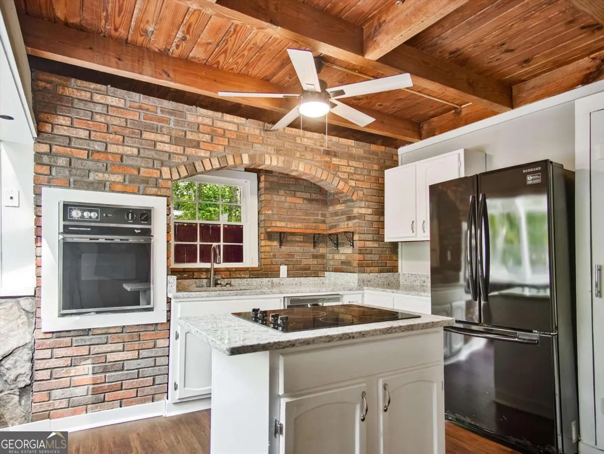 5642 Dorsett Shoals Rd — photo 4 of 30