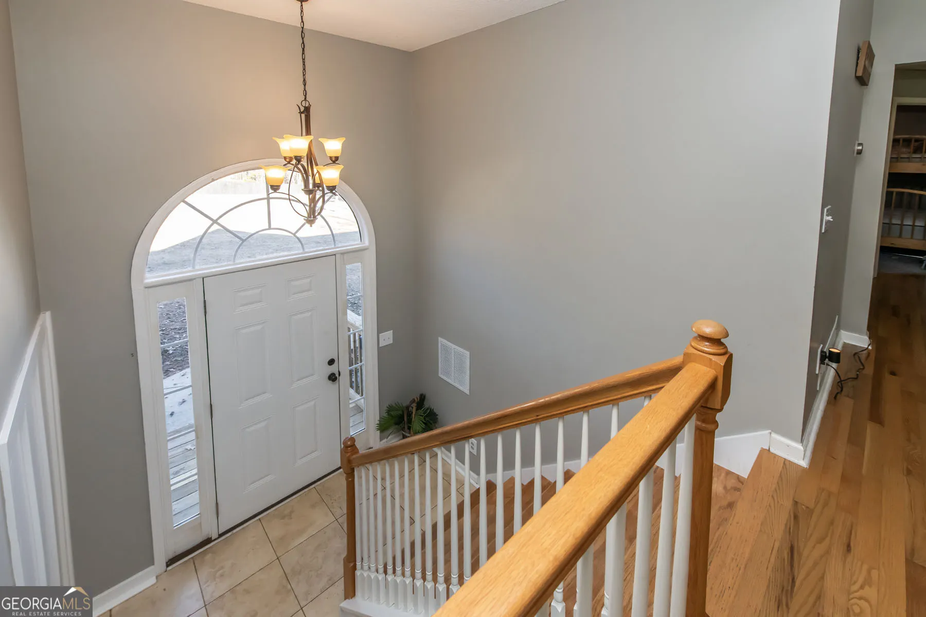 101 Robindale Ln — photo 21 of 32
