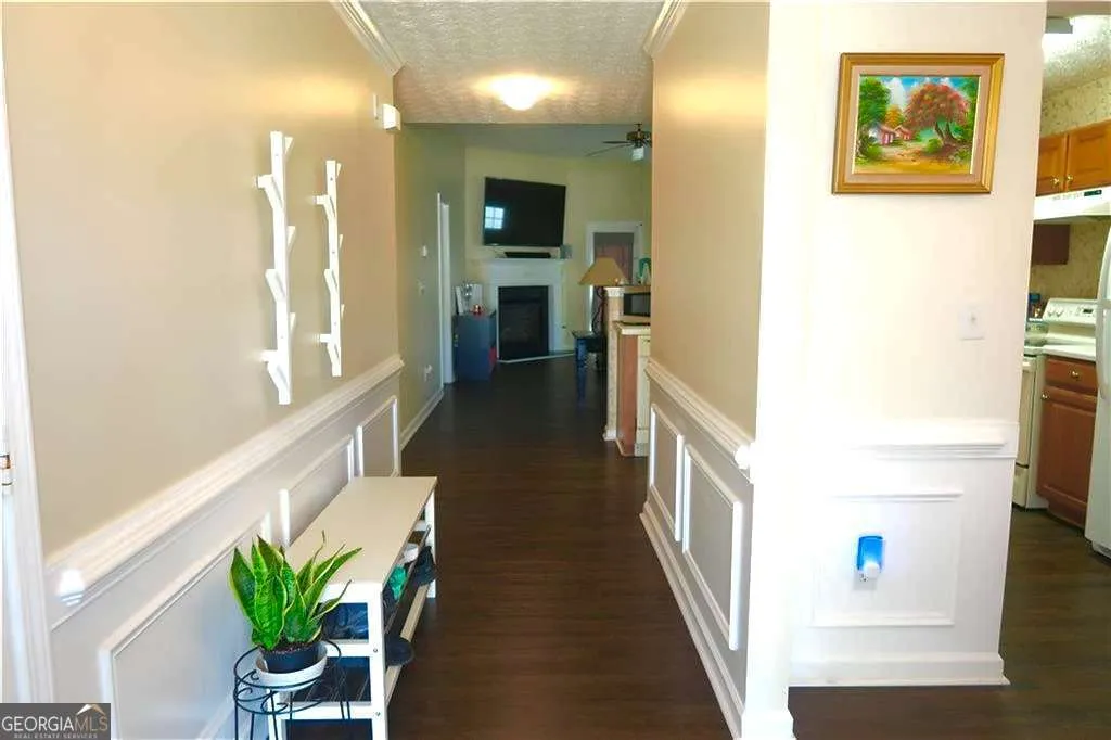 158 Cobbler Cove Dr — photo 2 of 16