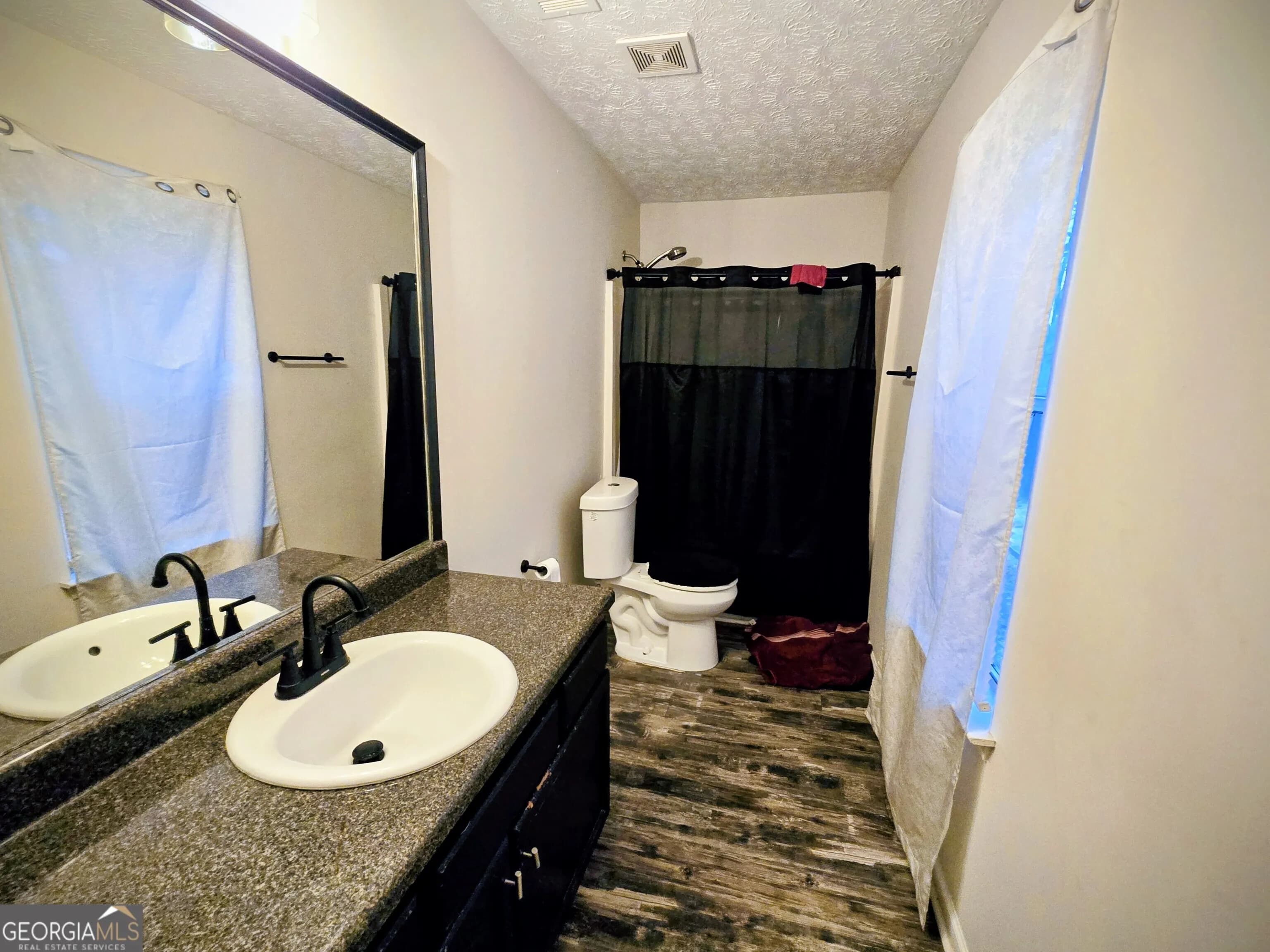 8345 Ramblin Ct — photo 4 of 10