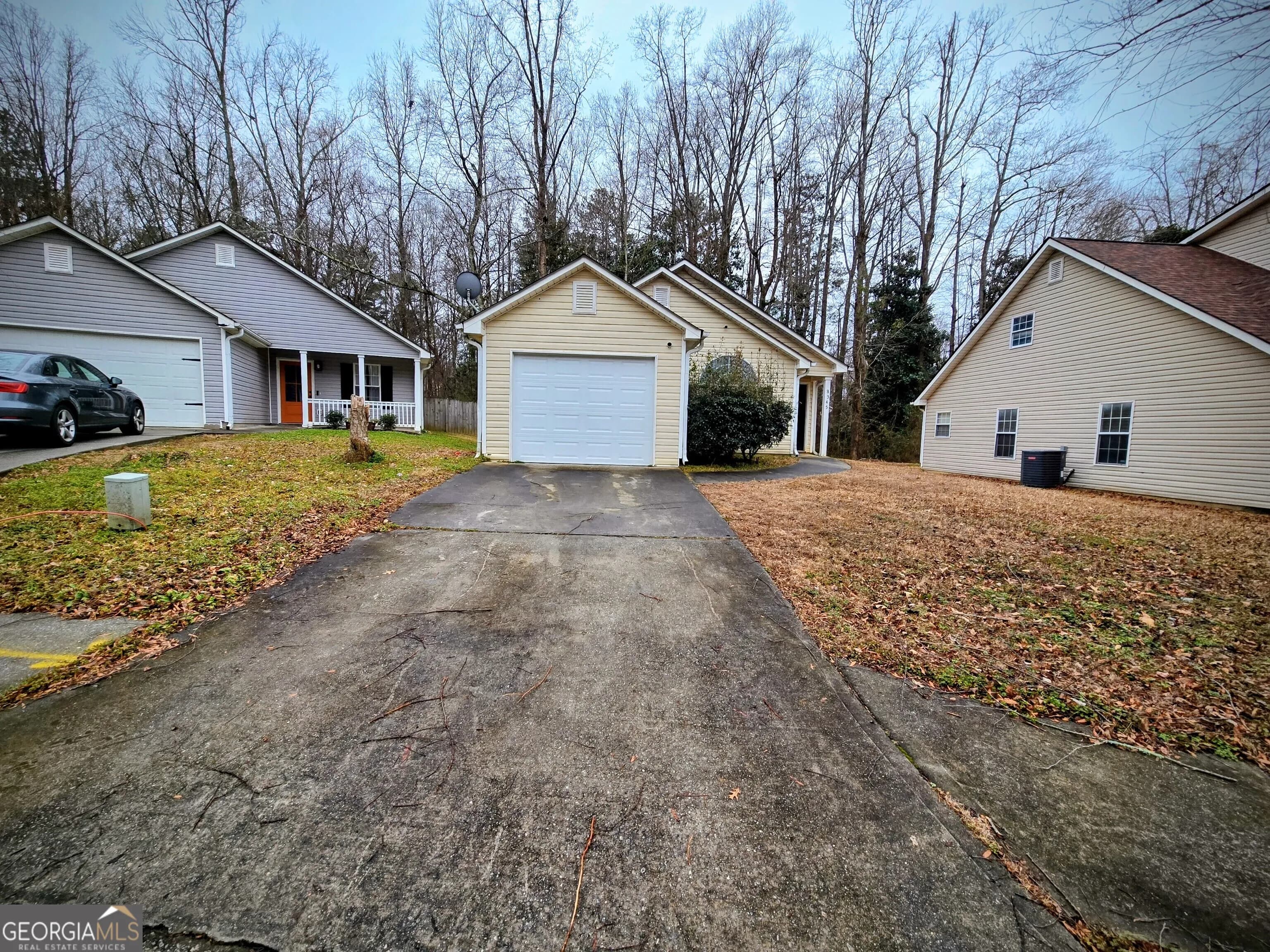 8345 Ramblin Ct — photo 2 of 10