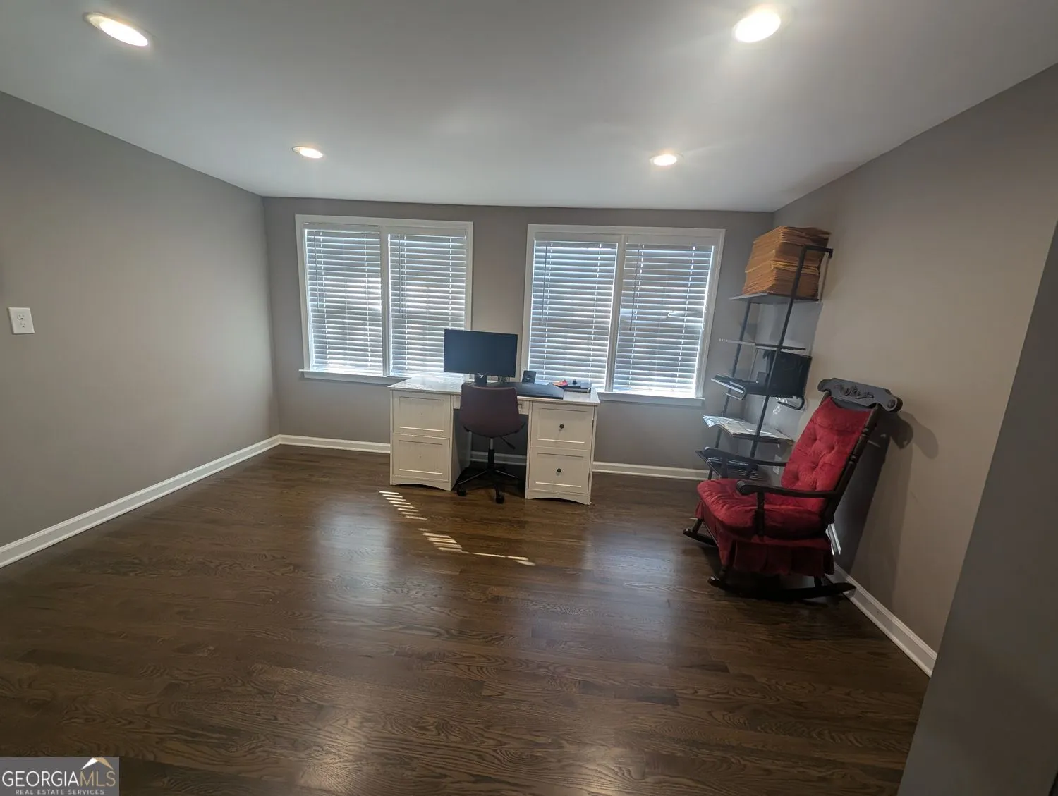 6164 Ridge Rd — photo 3 of 12