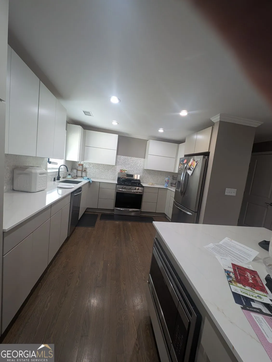 6164 Ridge Rd — photo 6 of 12