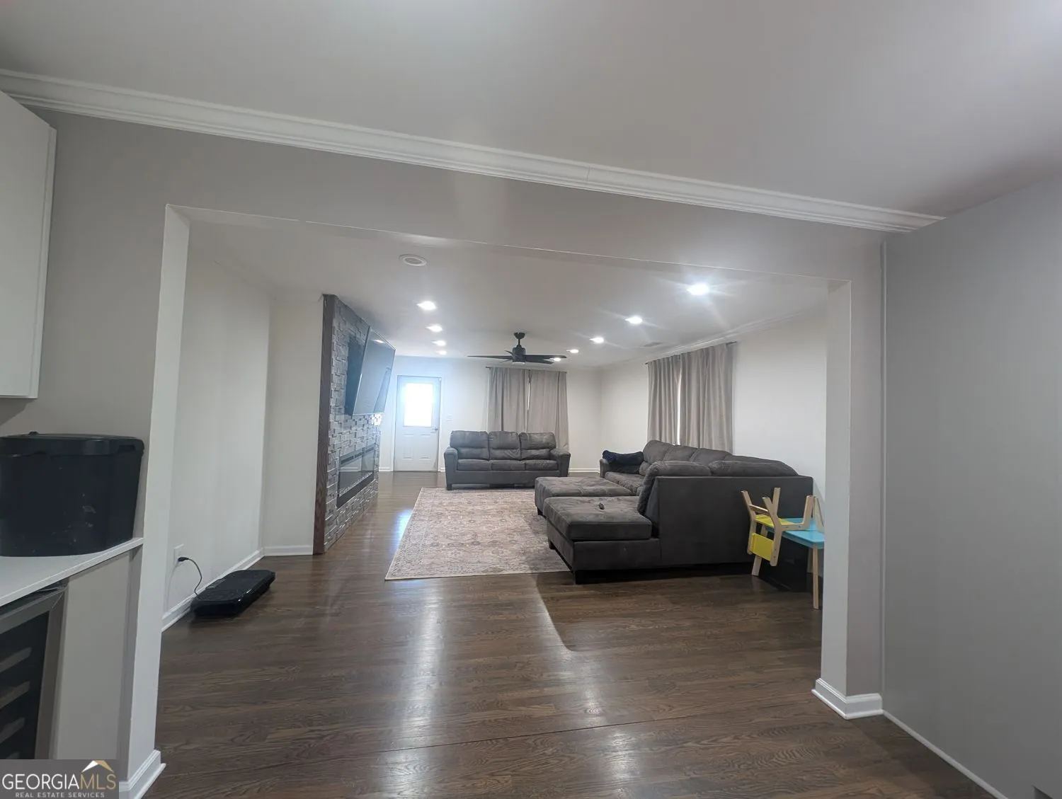 6164 Ridge Rd — photo 8 of 12