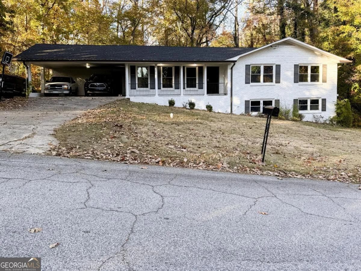 4116 Robert Allen Rd, Douglasville