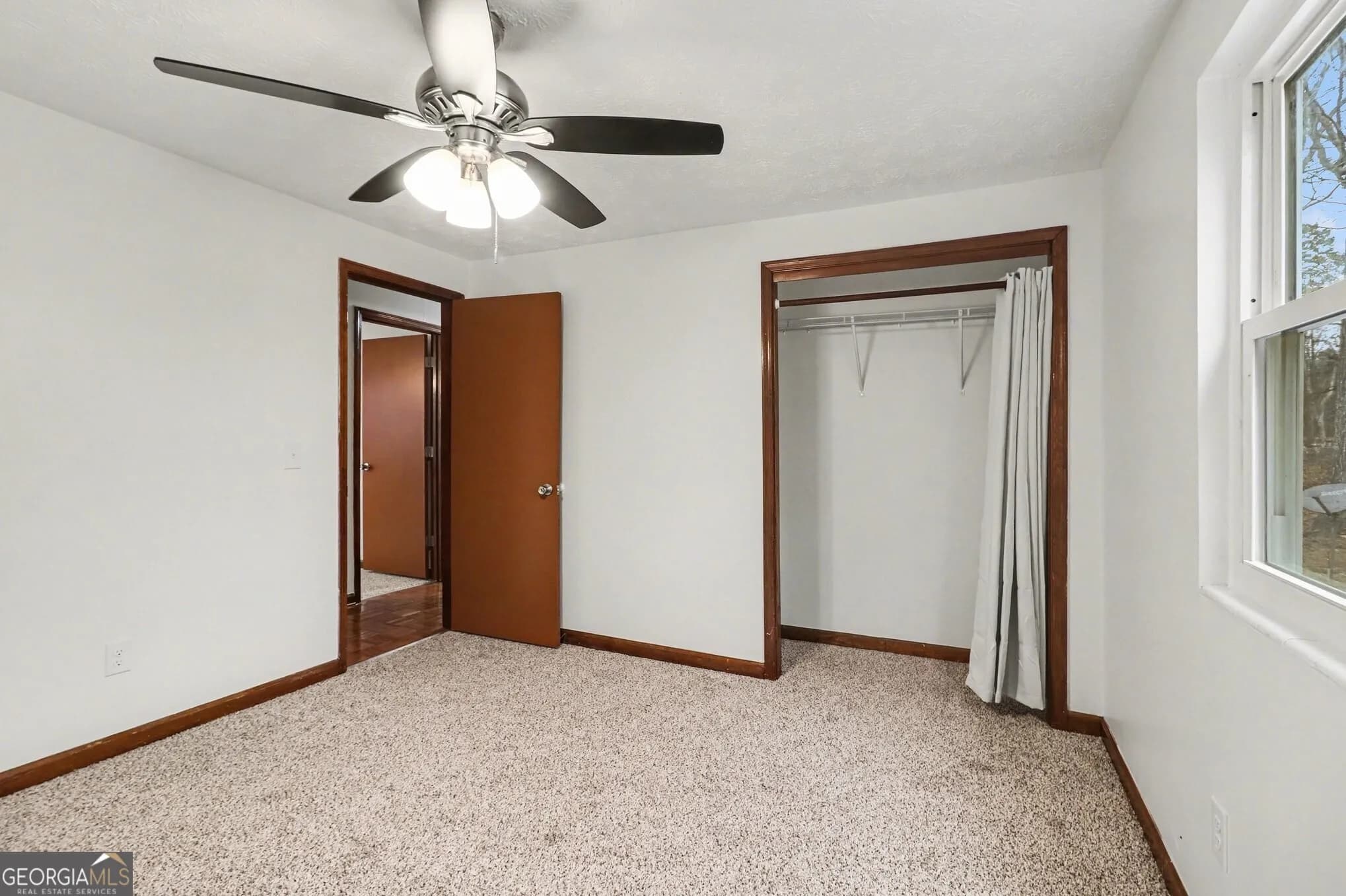 3864 Yeager Rd — photo 9 of 28