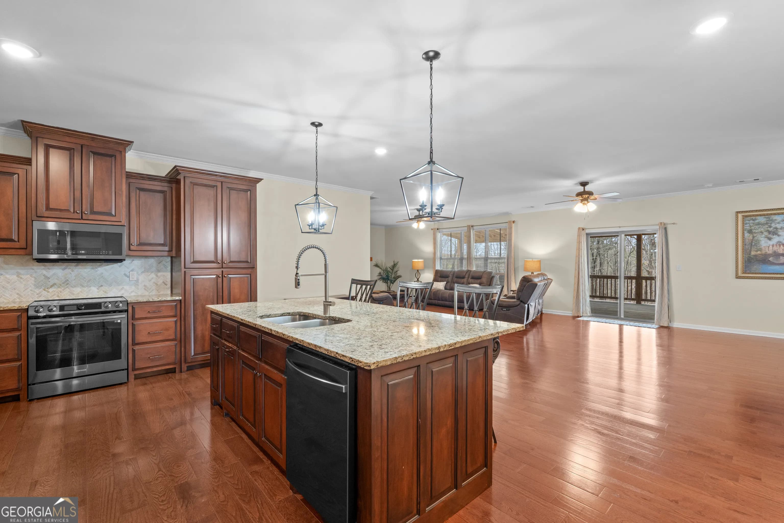 733 Cherry Rd — photo 6 of 67