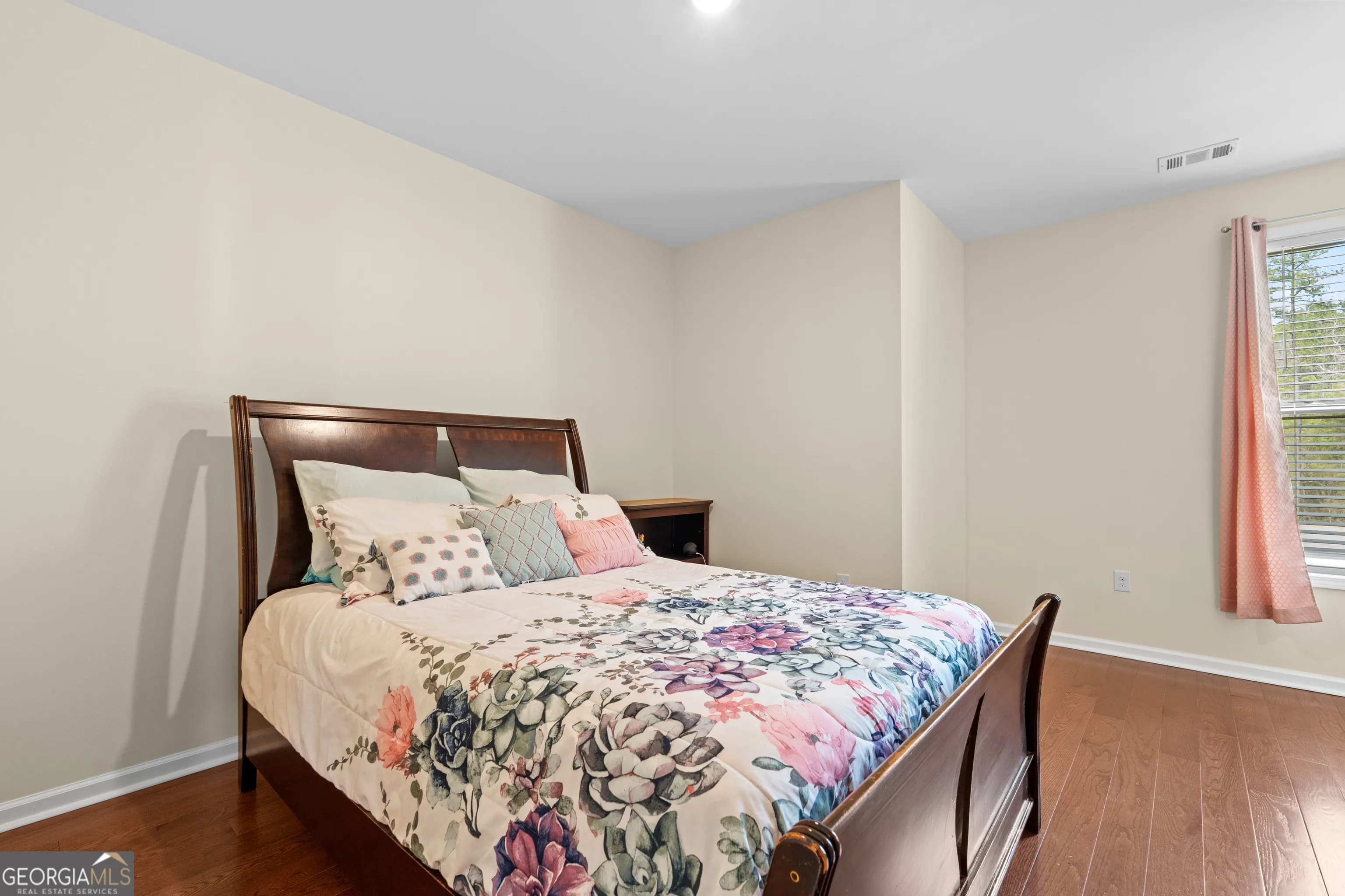 733 Cherry Rd — photo 21 of 67