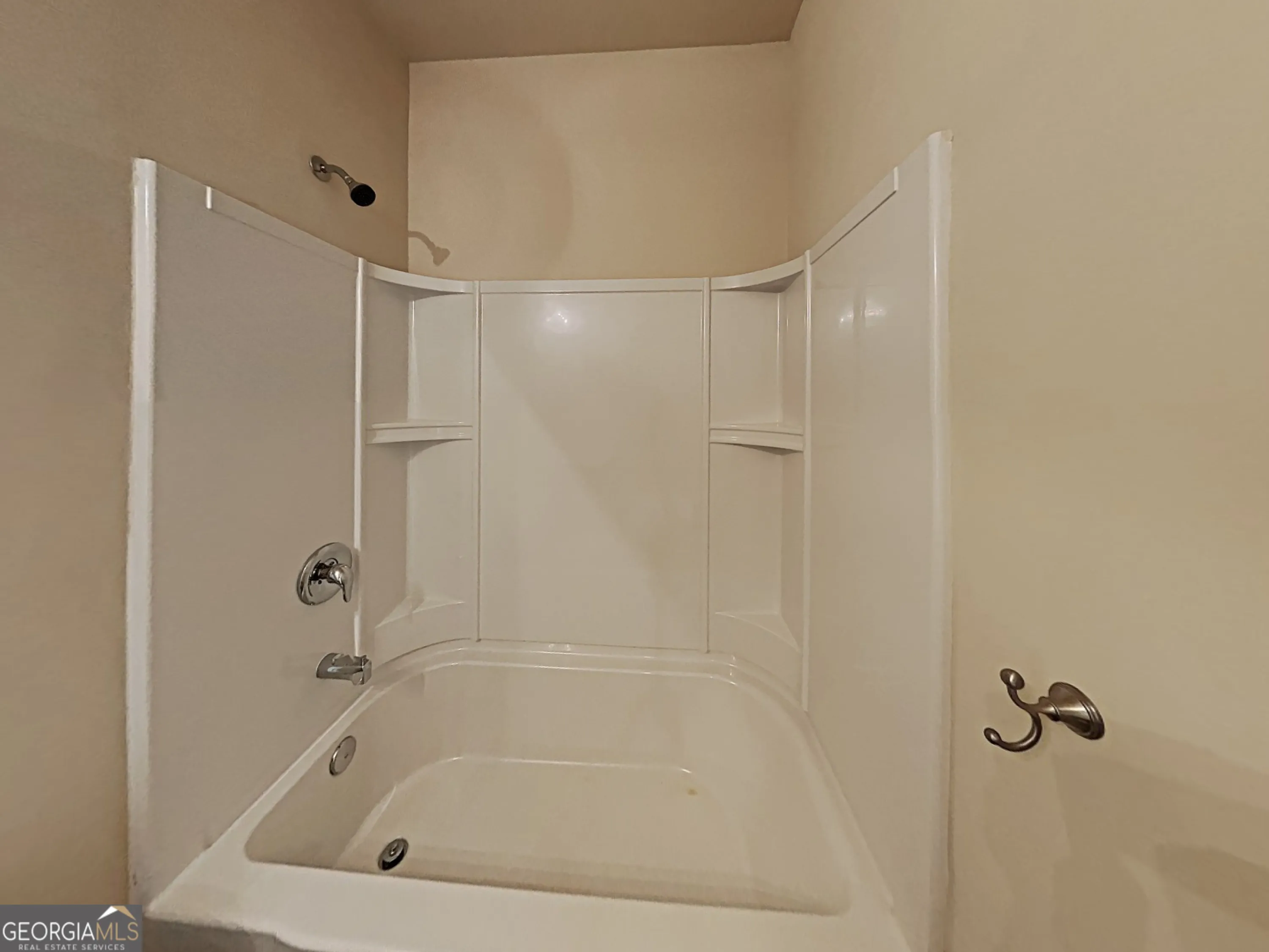 557 Scotland Dr — photo 15 of 29