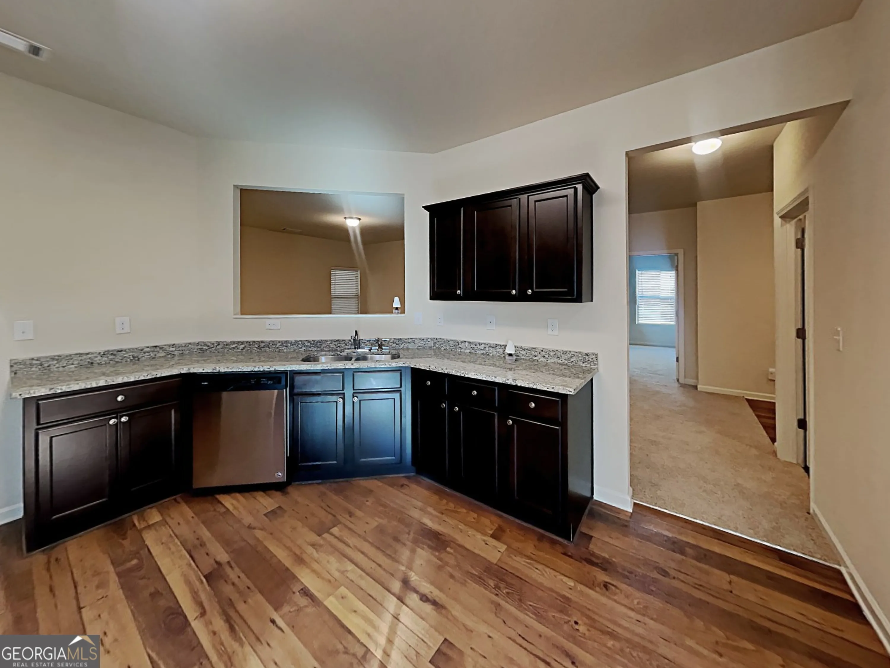 557 Scotland Dr — photo 25 of 29
