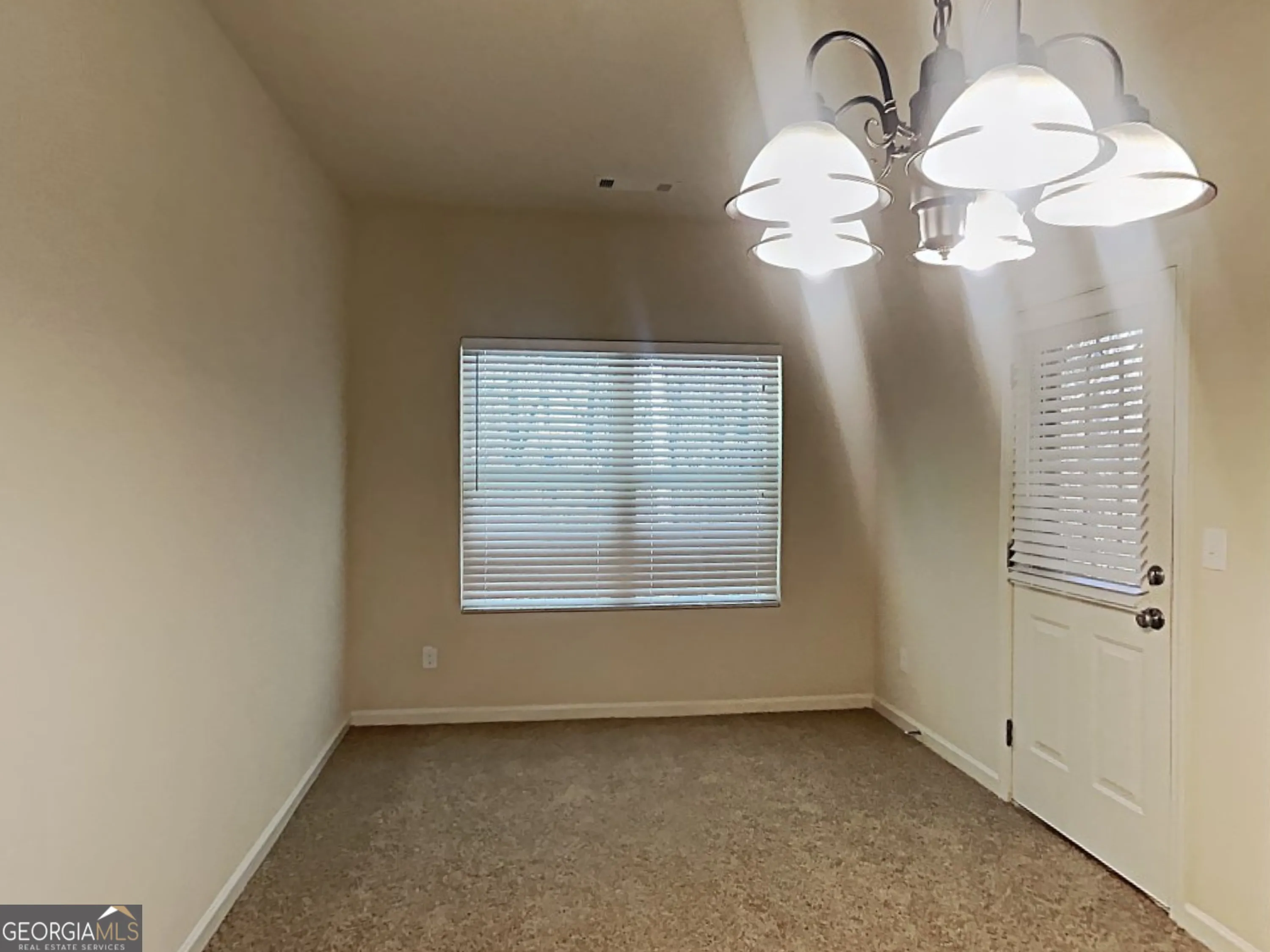 557 Scotland Dr — photo 19 of 29