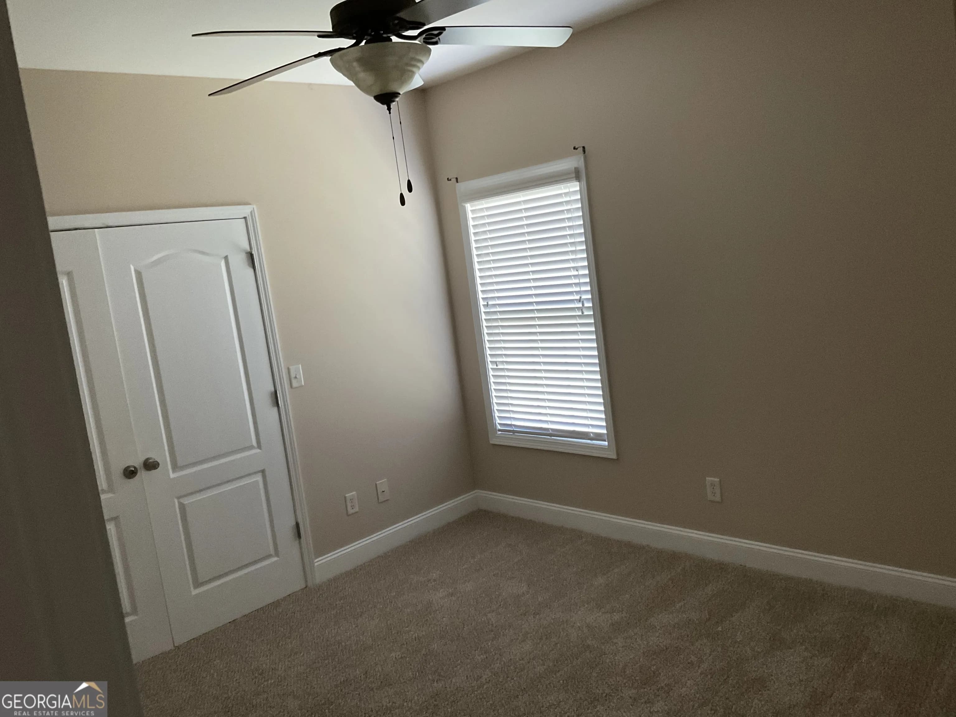 8690 Copperridge Dr — photo 19 of 45