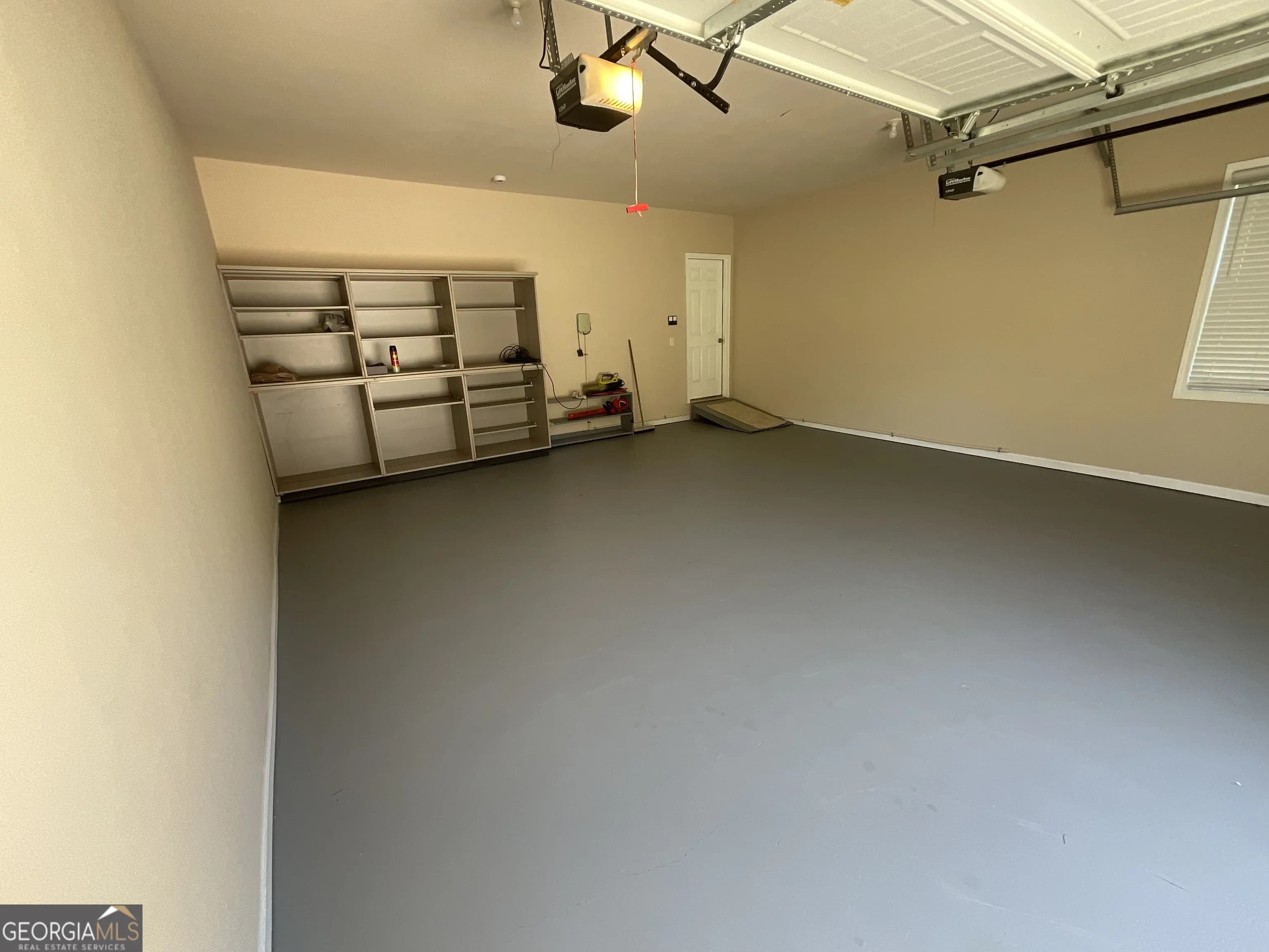 8690 Copperridge Dr — photo 33 of 45