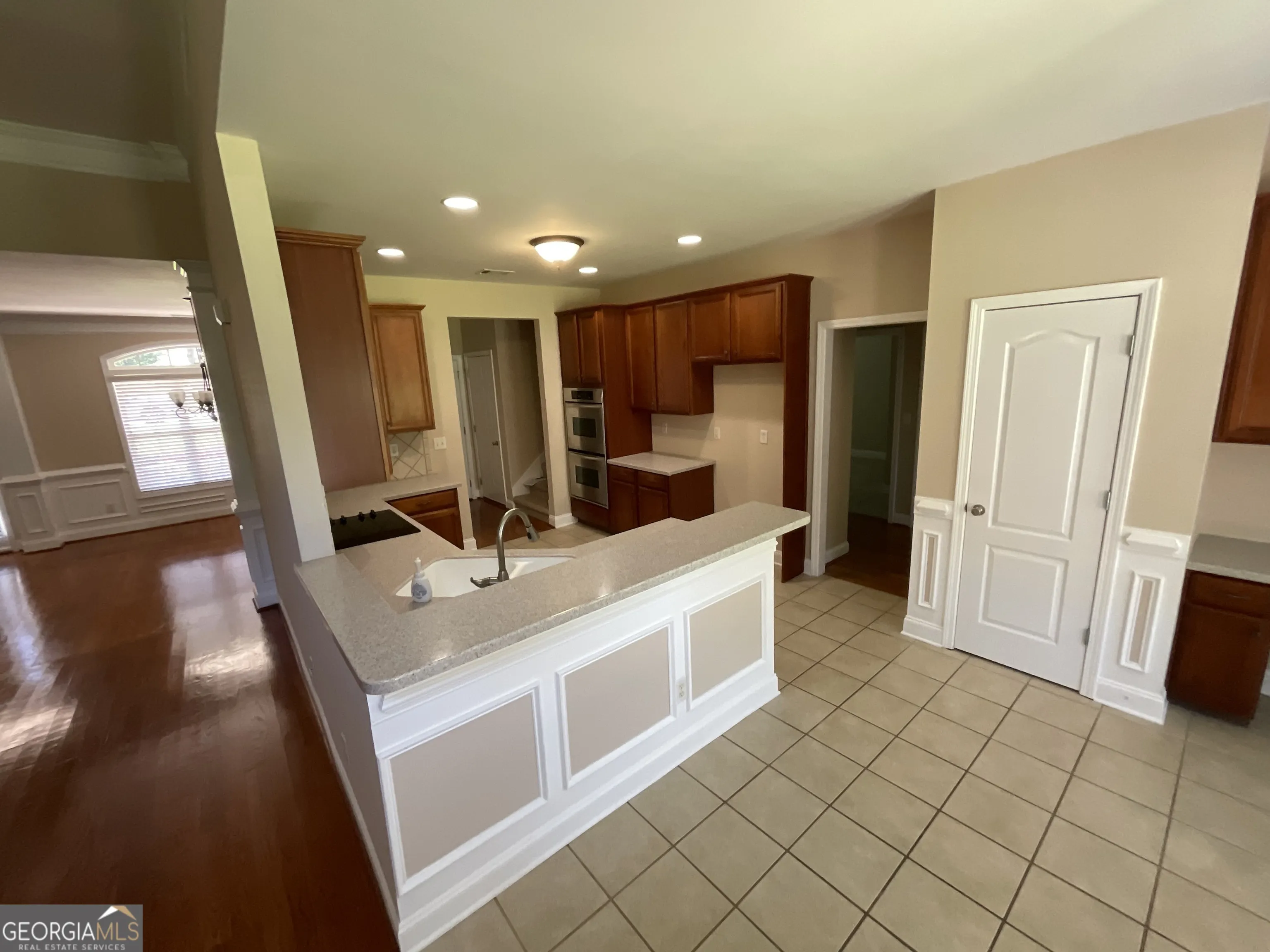 8690 Copperridge Dr — photo 8 of 45
