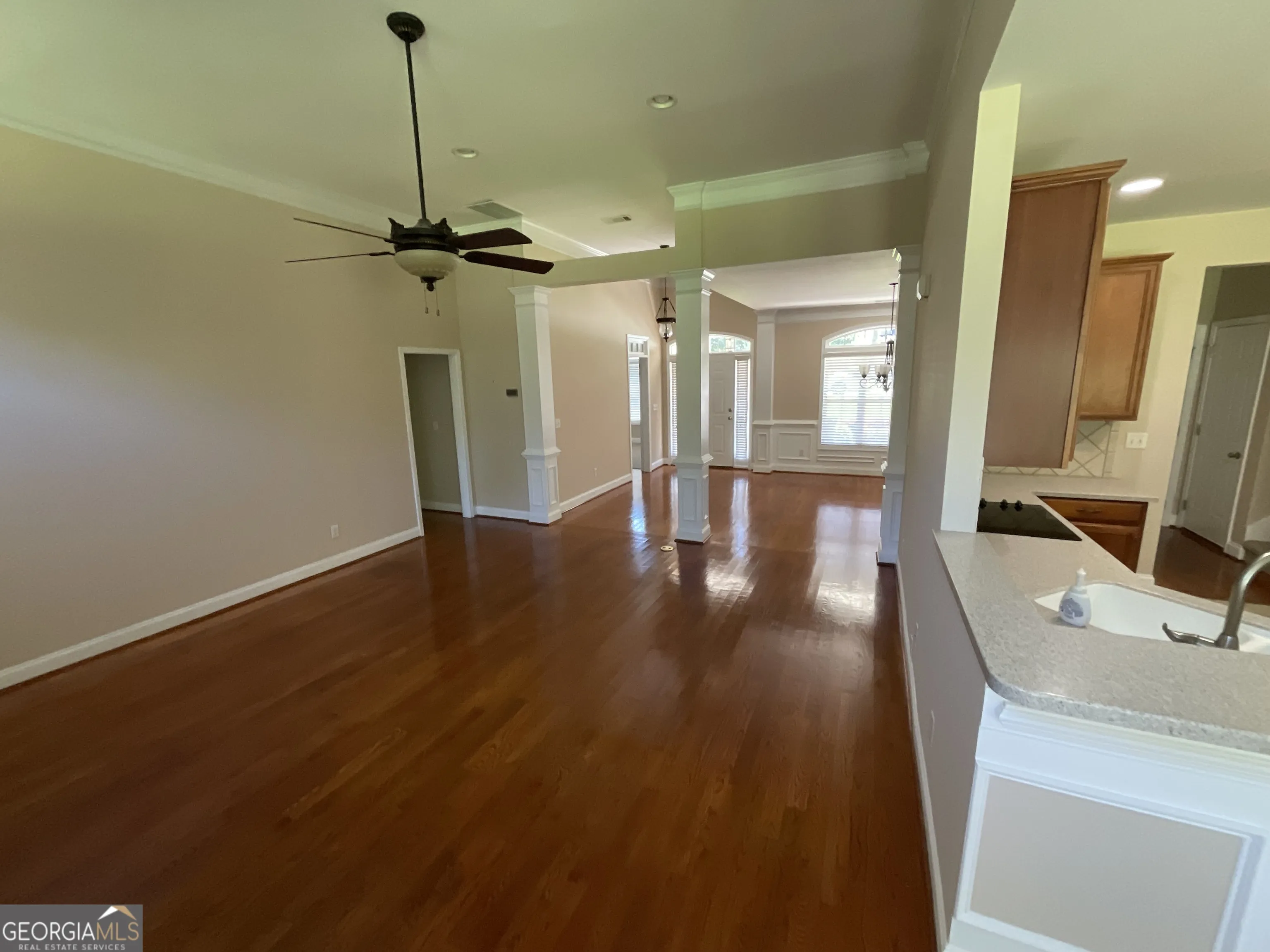 8690 Copperridge Dr — photo 3 of 45
