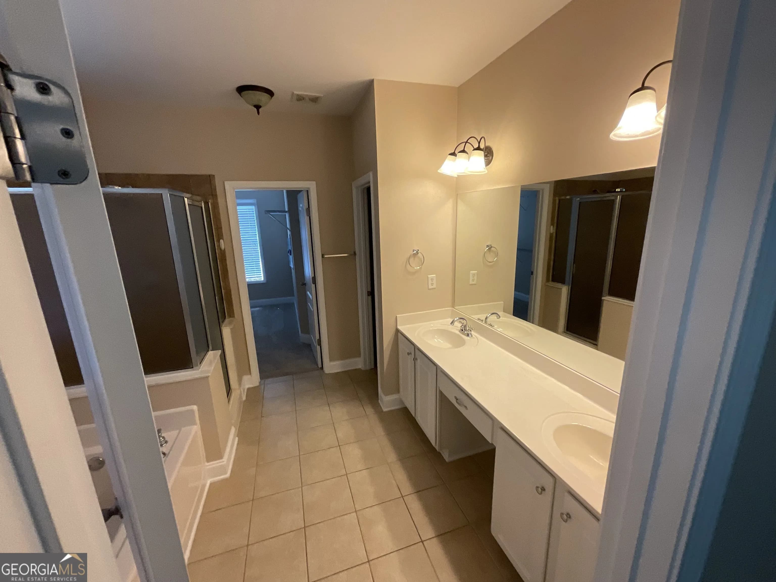 8690 Copperridge Dr — photo 14 of 45
