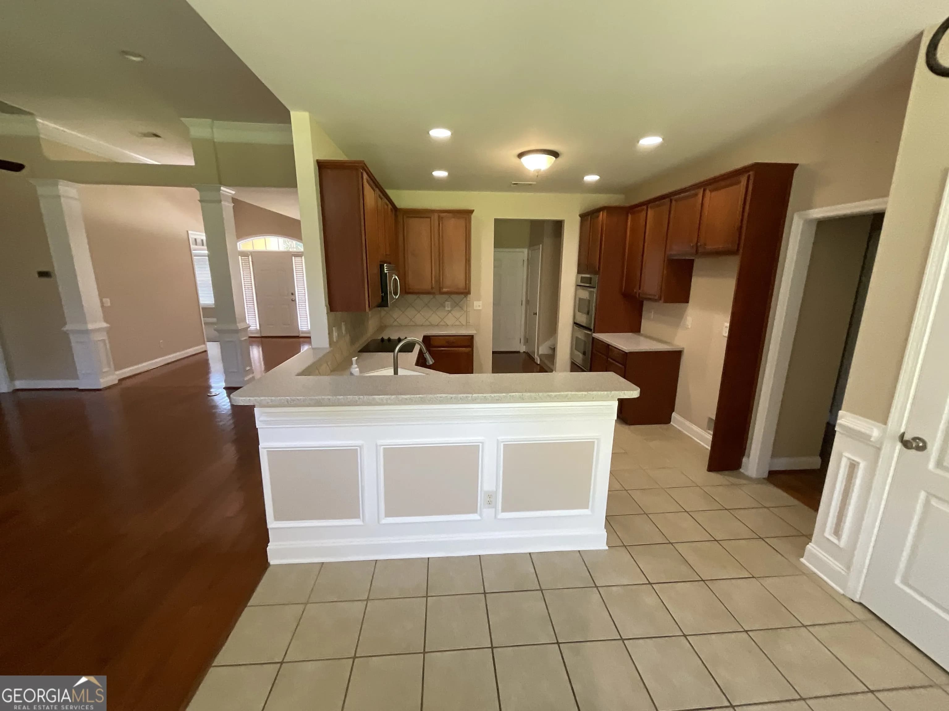 8690 Copperridge Dr — photo 7 of 45
