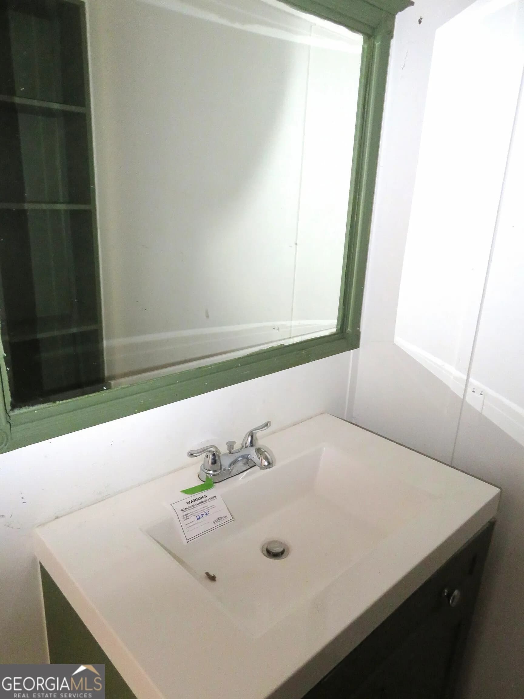1050 Waddell St — photo 14 of 27