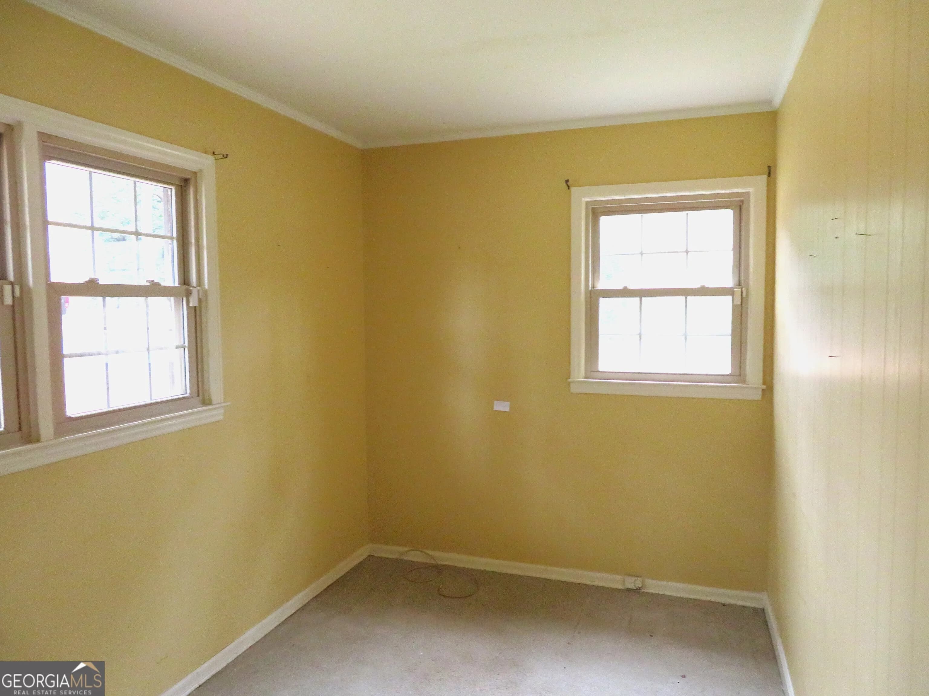 1050 Waddell St — photo 5 of 27