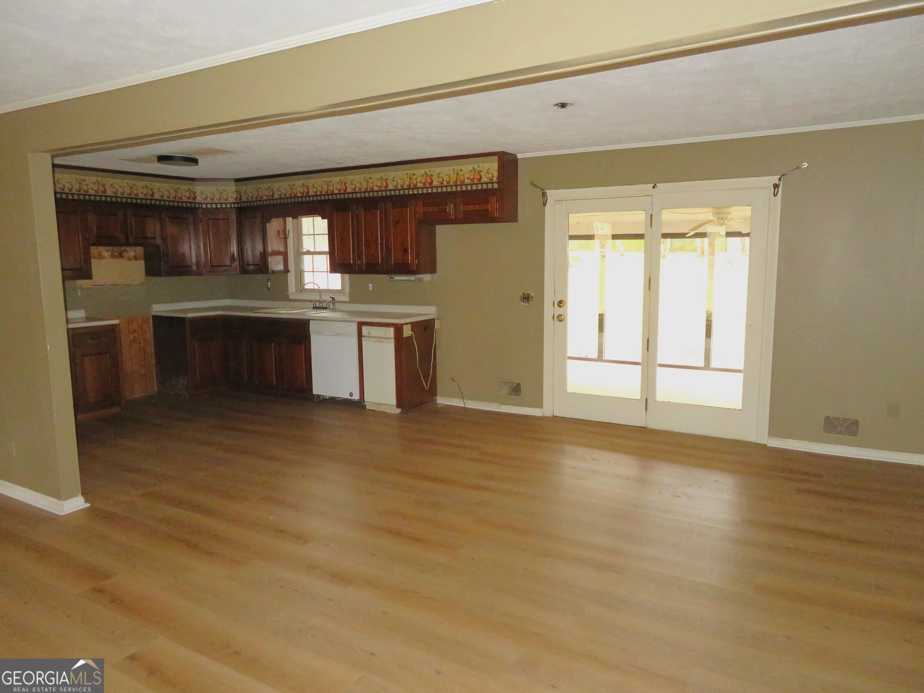 1050 Waddell St — photo 25 of 27