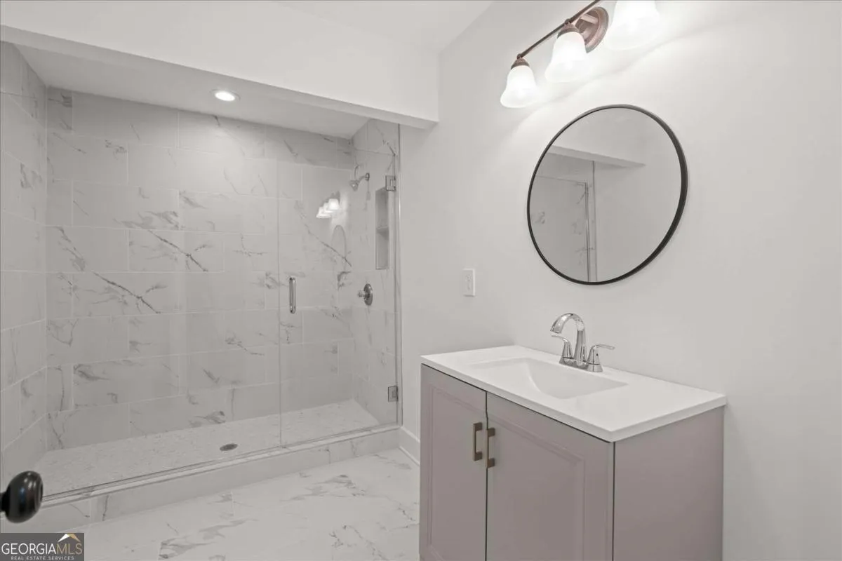 317 Bledsoe St — photo 8 of 35
